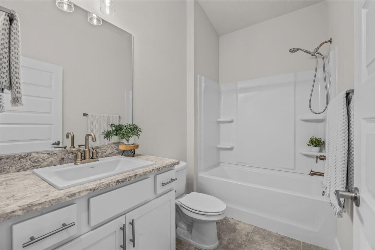 5216 Vespera Street Property Photo 18