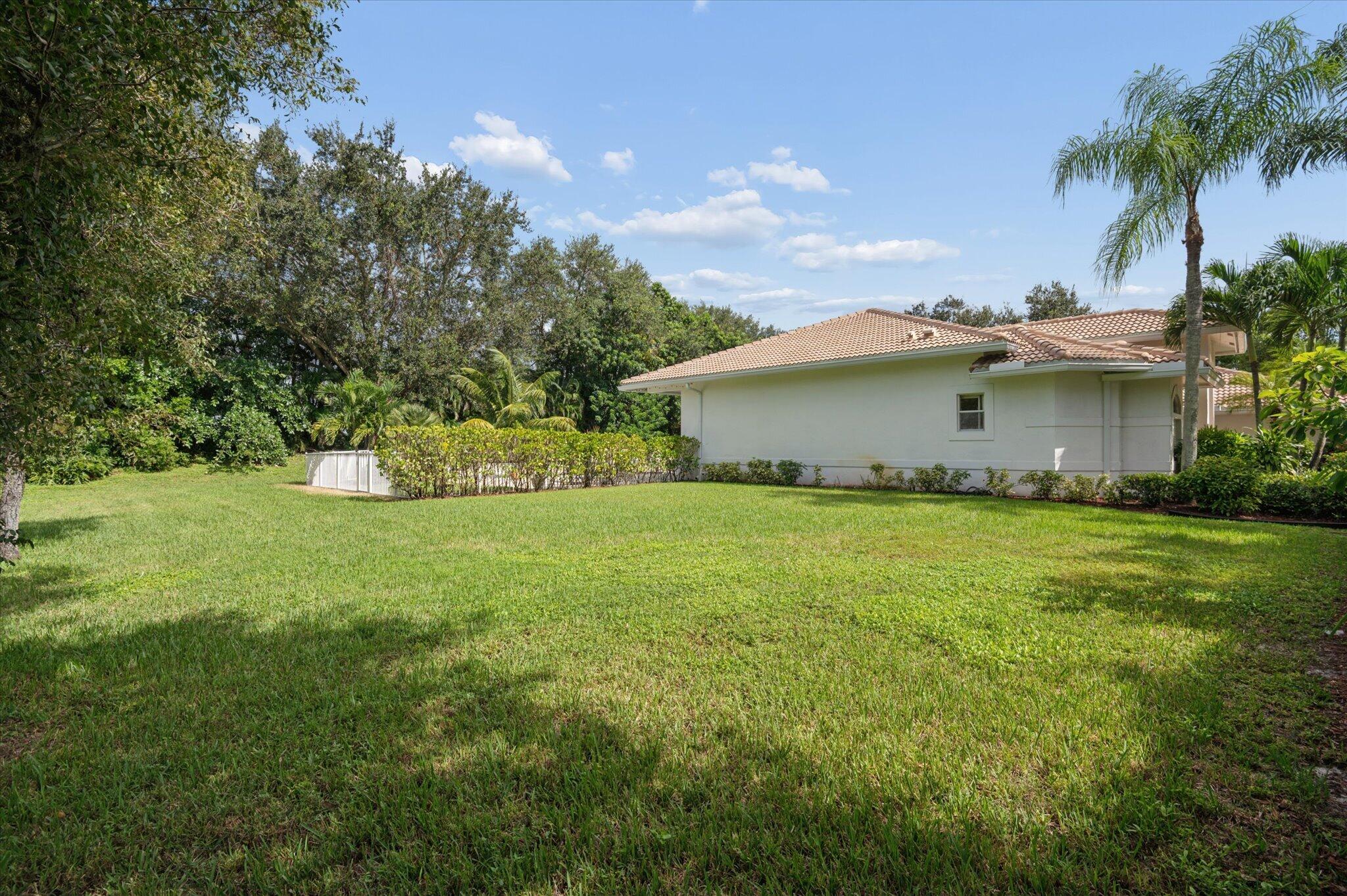 8409 Nw 62nd Place Property Photo 28
