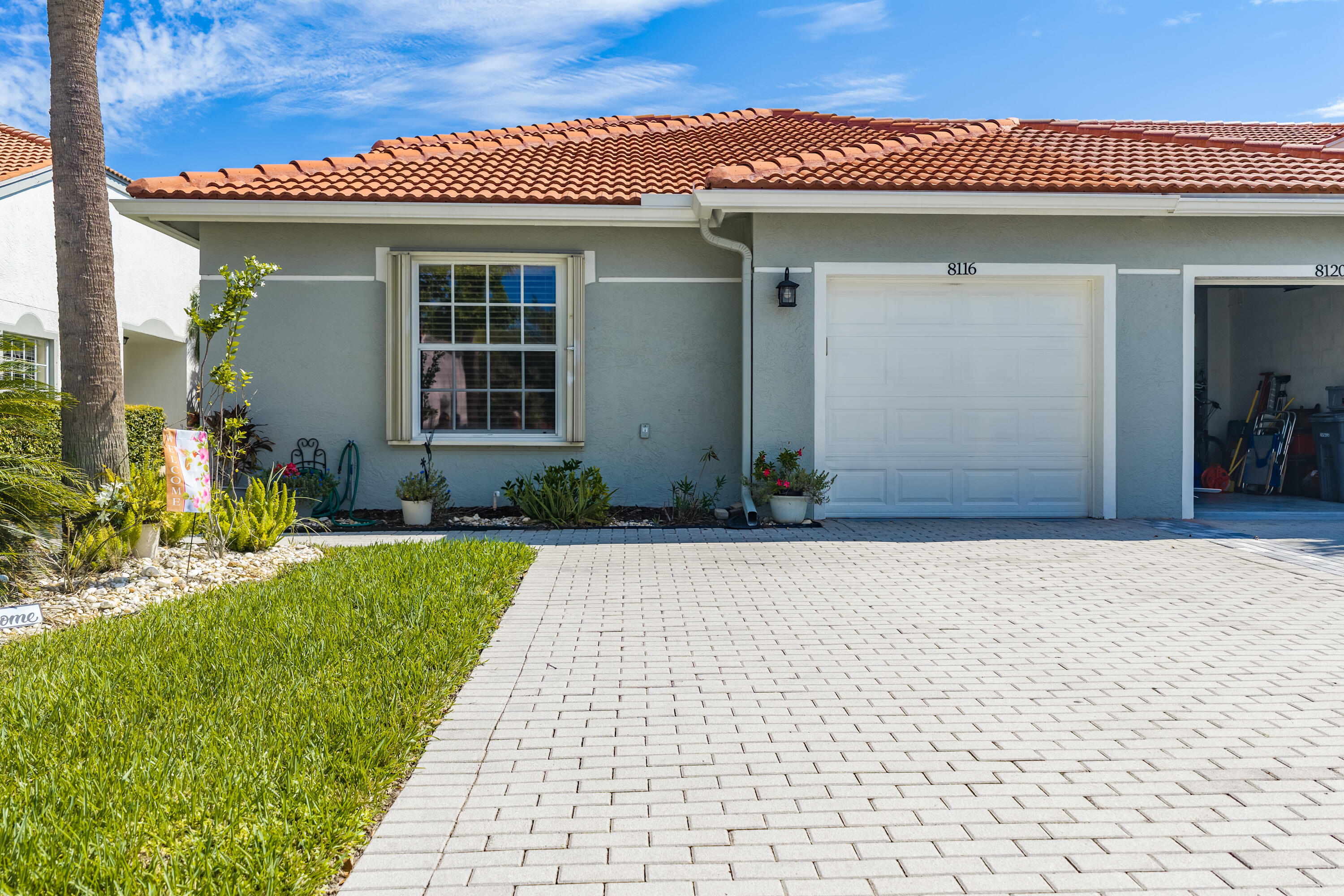 8116 Cormyour Way Property Photo 2