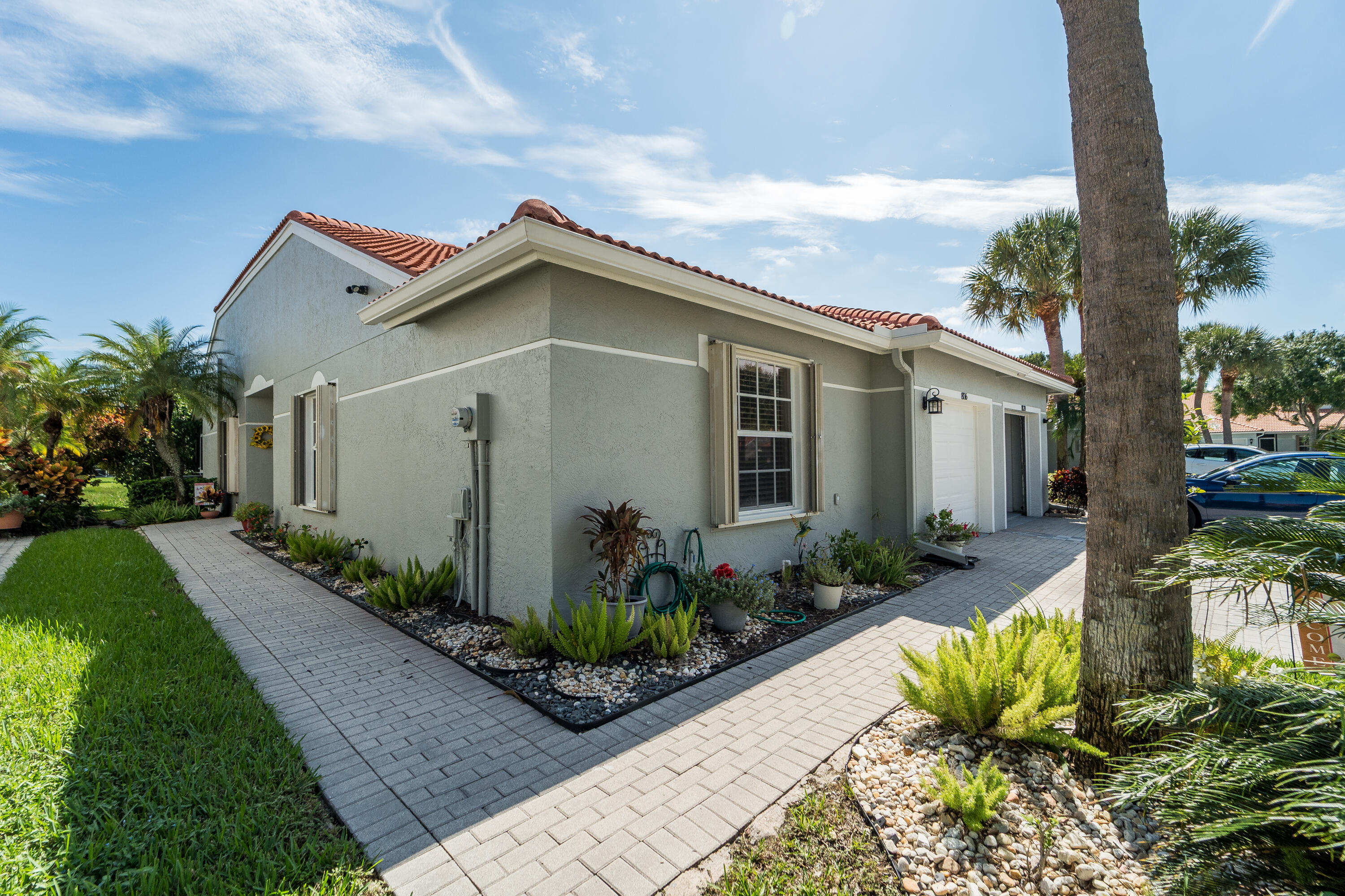 8116 Cormyour Way Property Photo 3