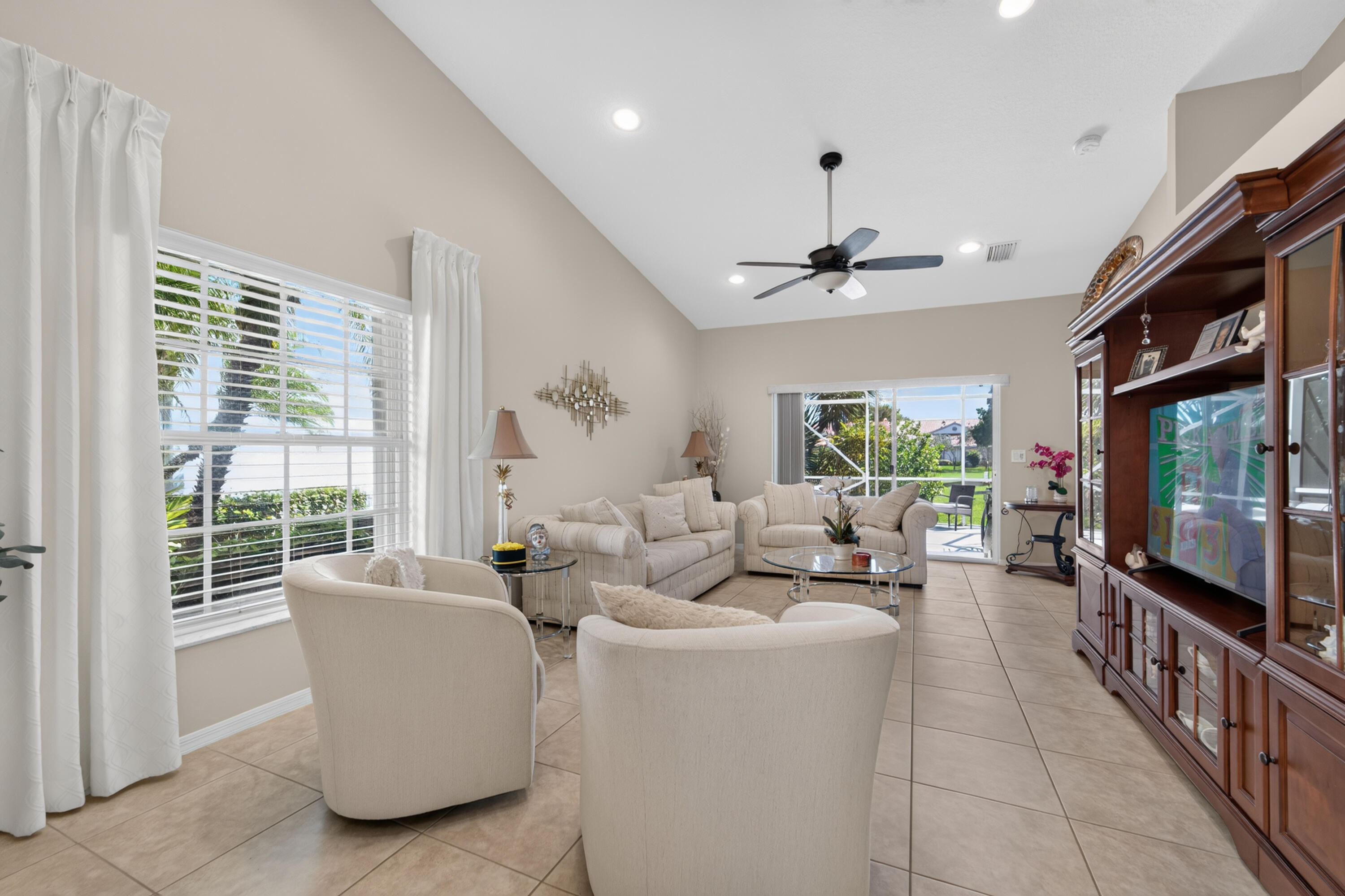 8116 Cormyour Way Property Photo 8