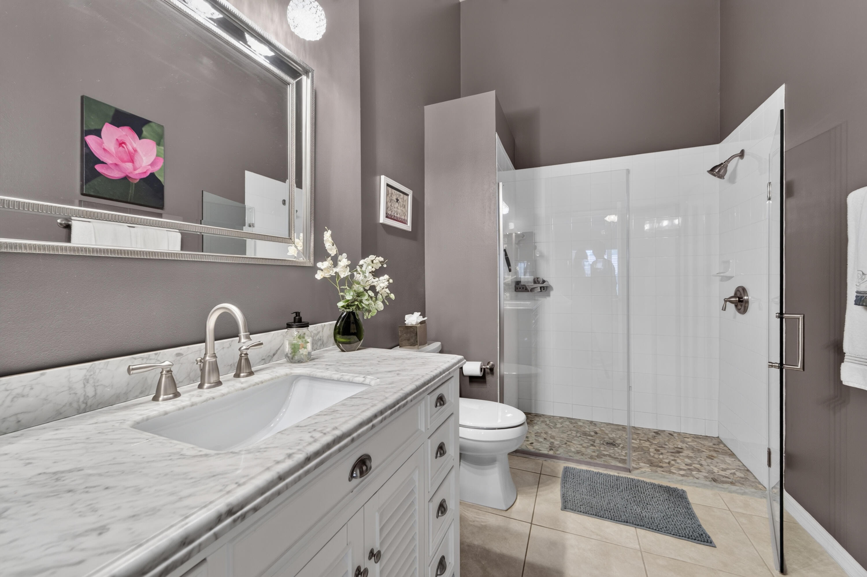8116 Cormyour Way Property Photo 20