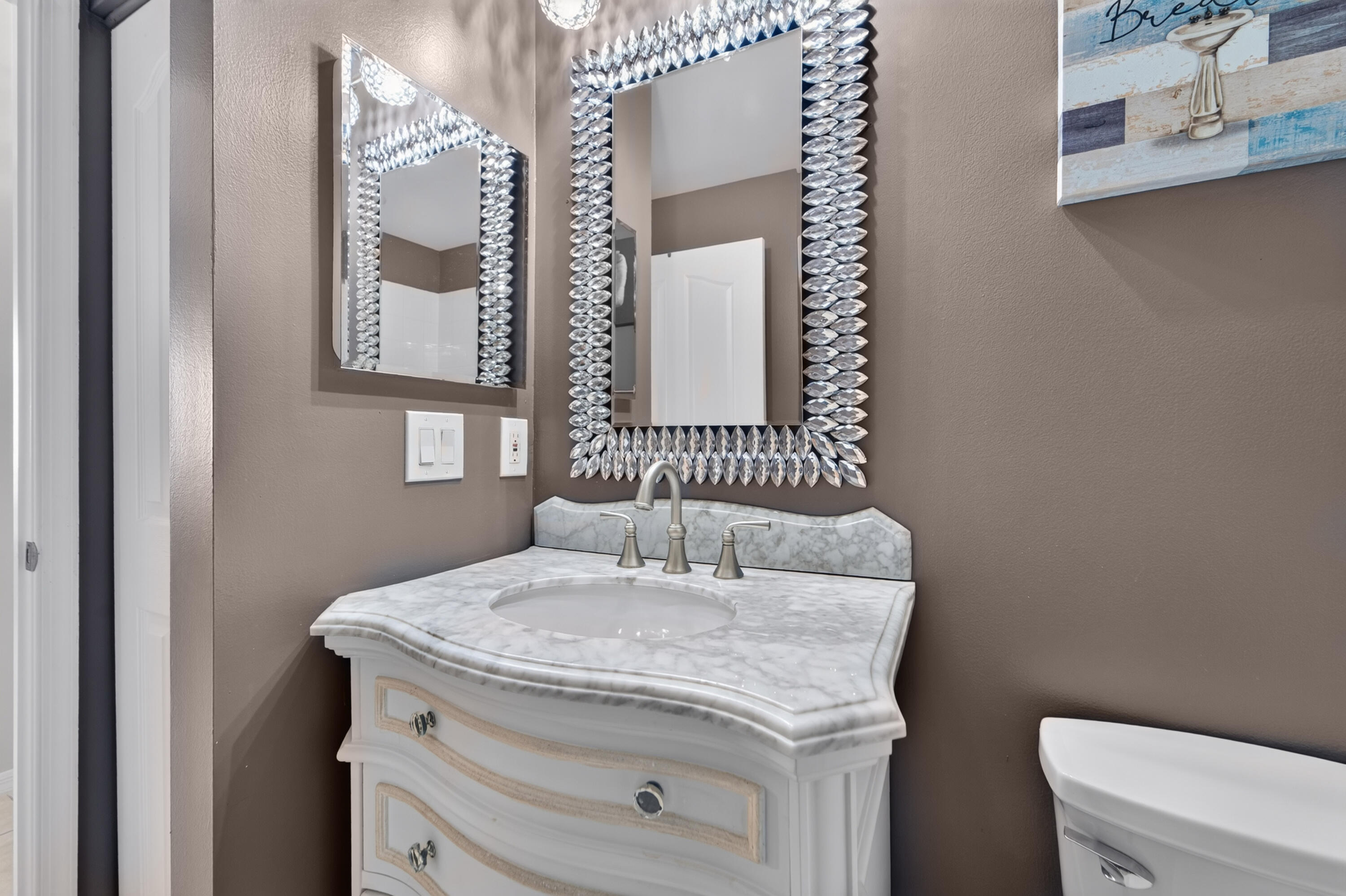 8116 Cormyour Way Property Photo 29