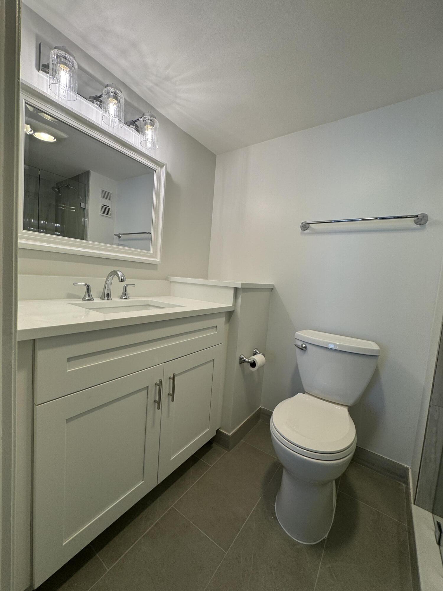 3215 S Ocean Boulevard 108 Property Photo 12
