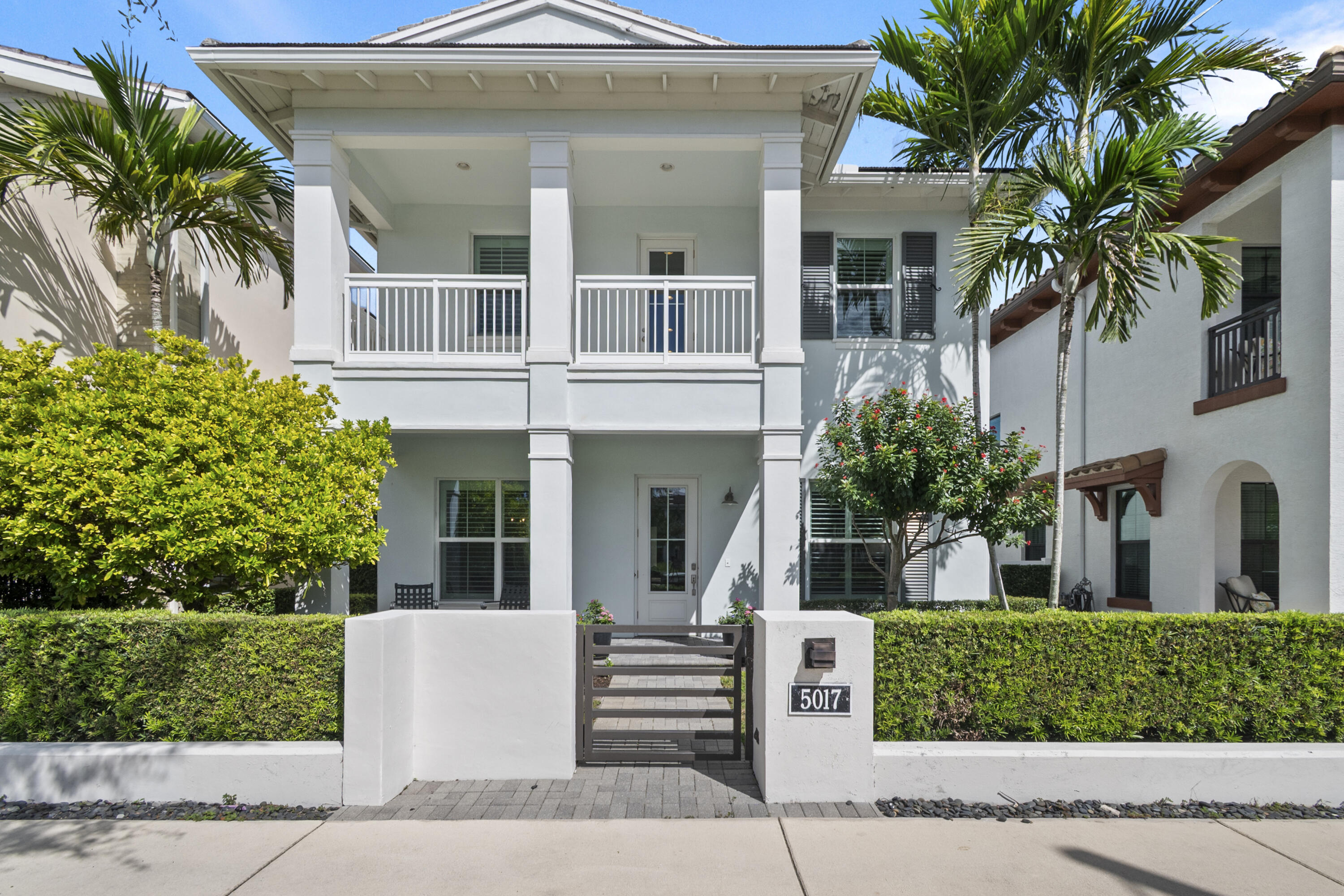 5017 Grandiflora Road Property Photo 1