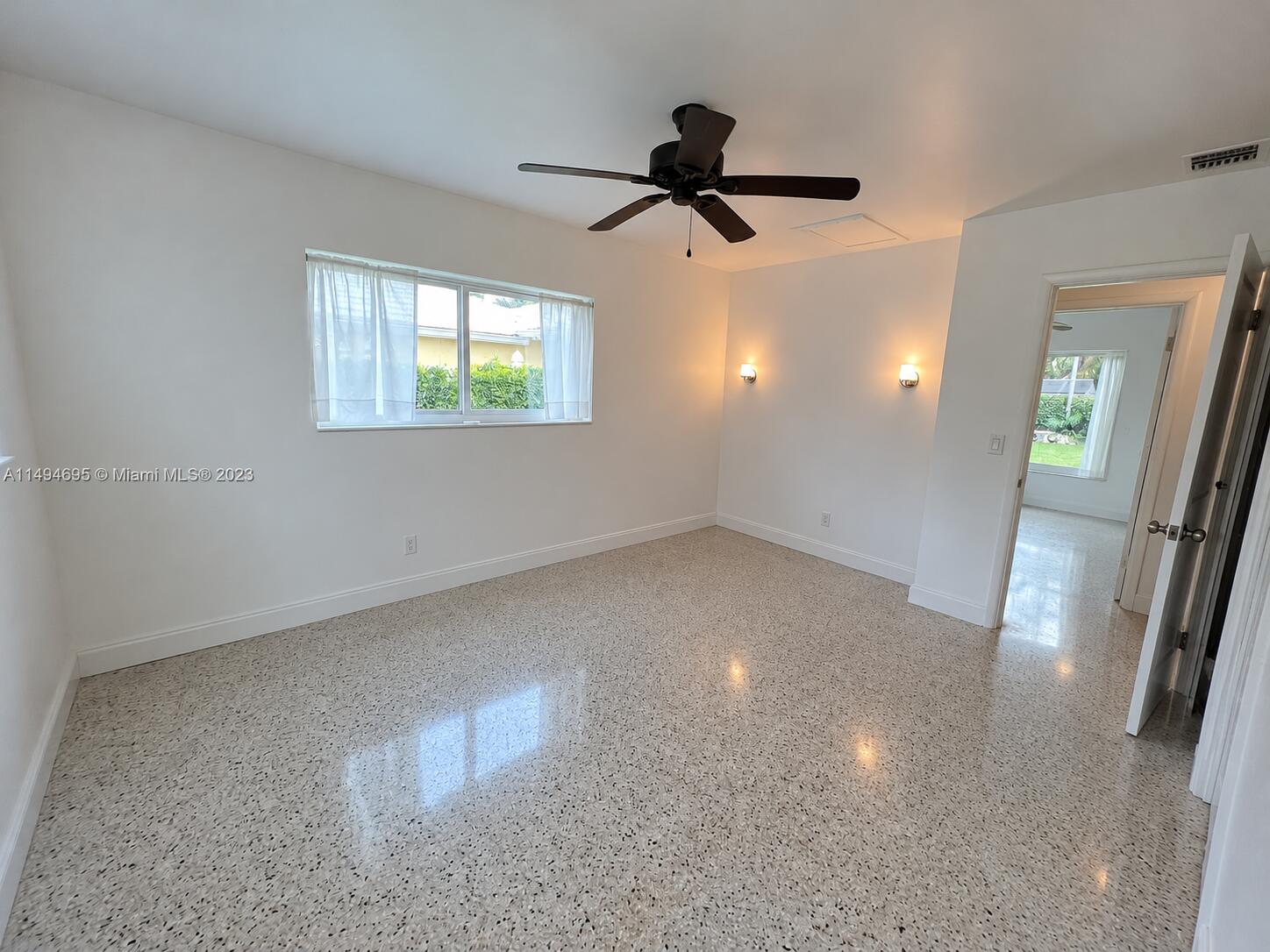 330 Cascade Lane Property Photo 10