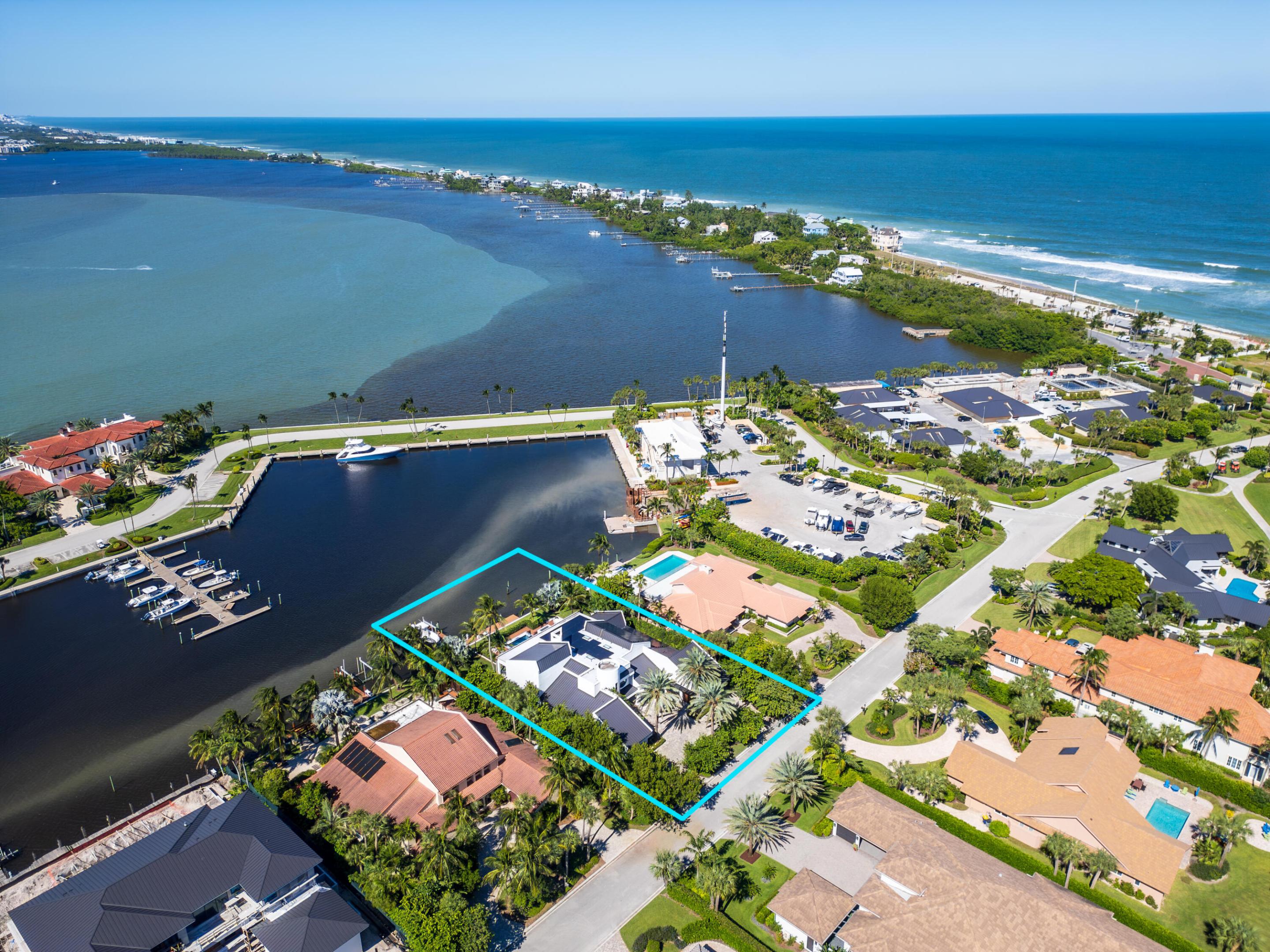 6879 Se South Marina Way Property Photo 1