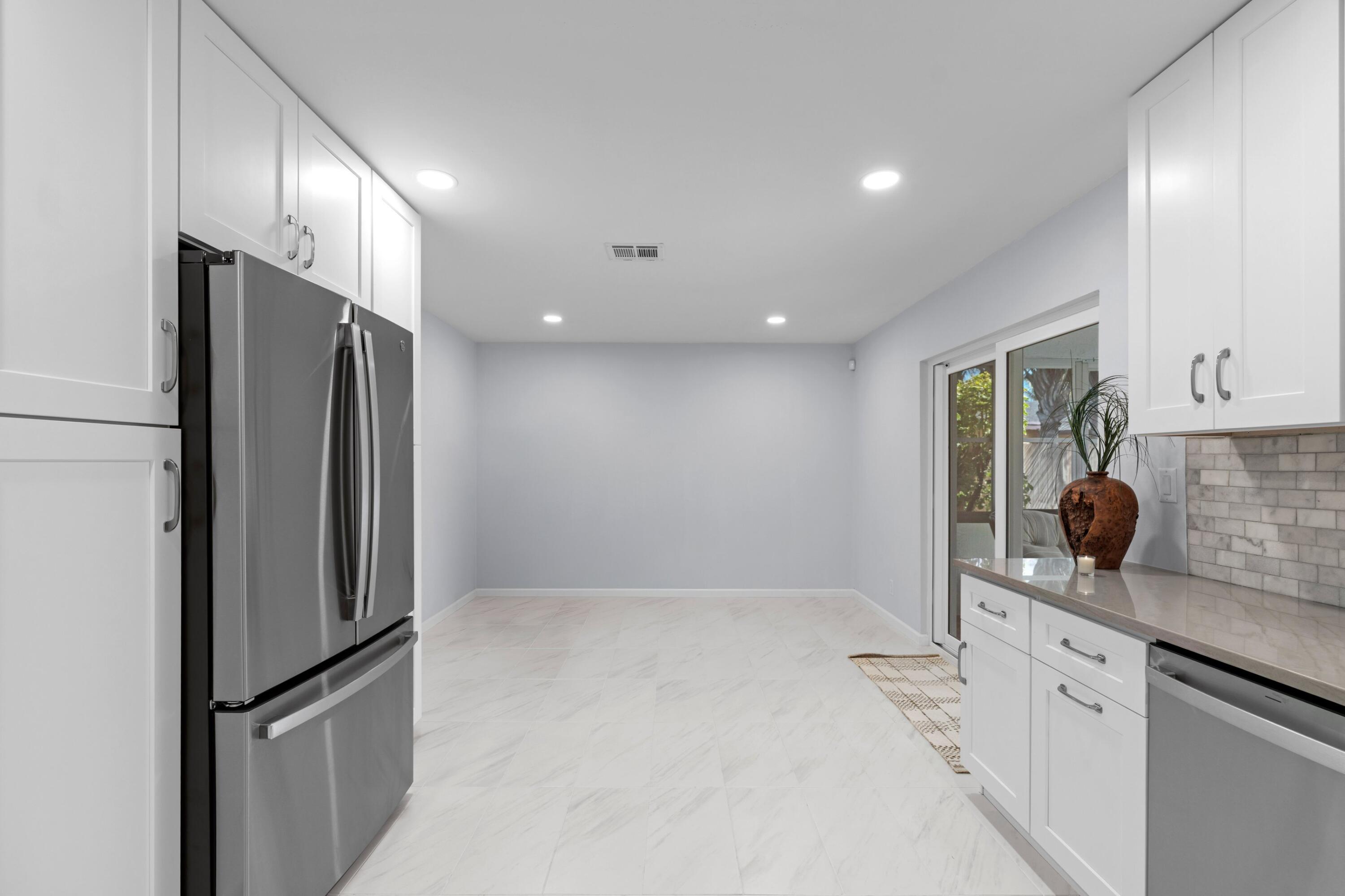 324 Sandpiper Avenue Property Photo 12