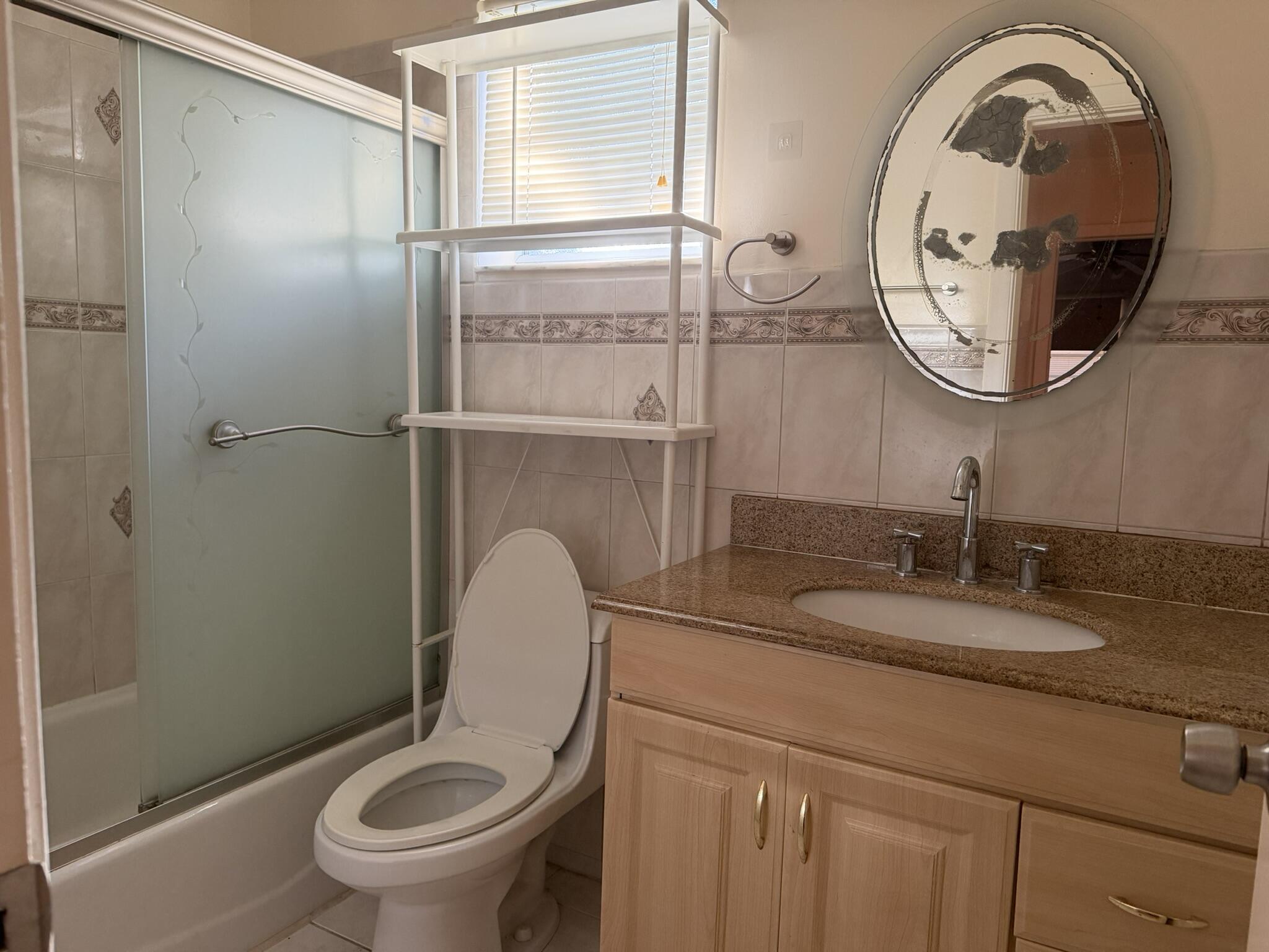 900 Tallwood Avenue 107 Property Photo 8