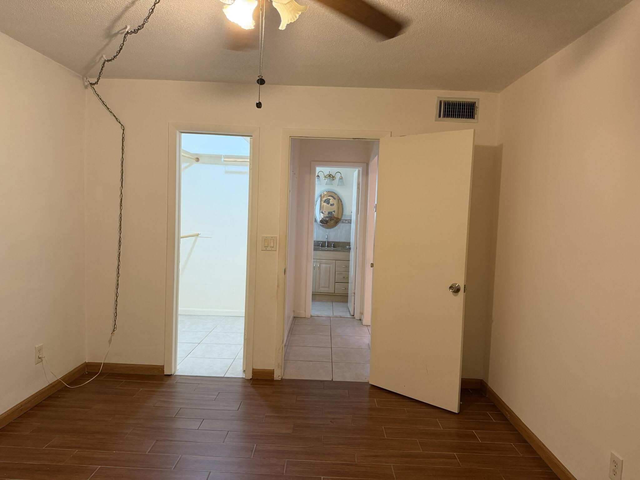 900 Tallwood Avenue 107 Property Photo 10