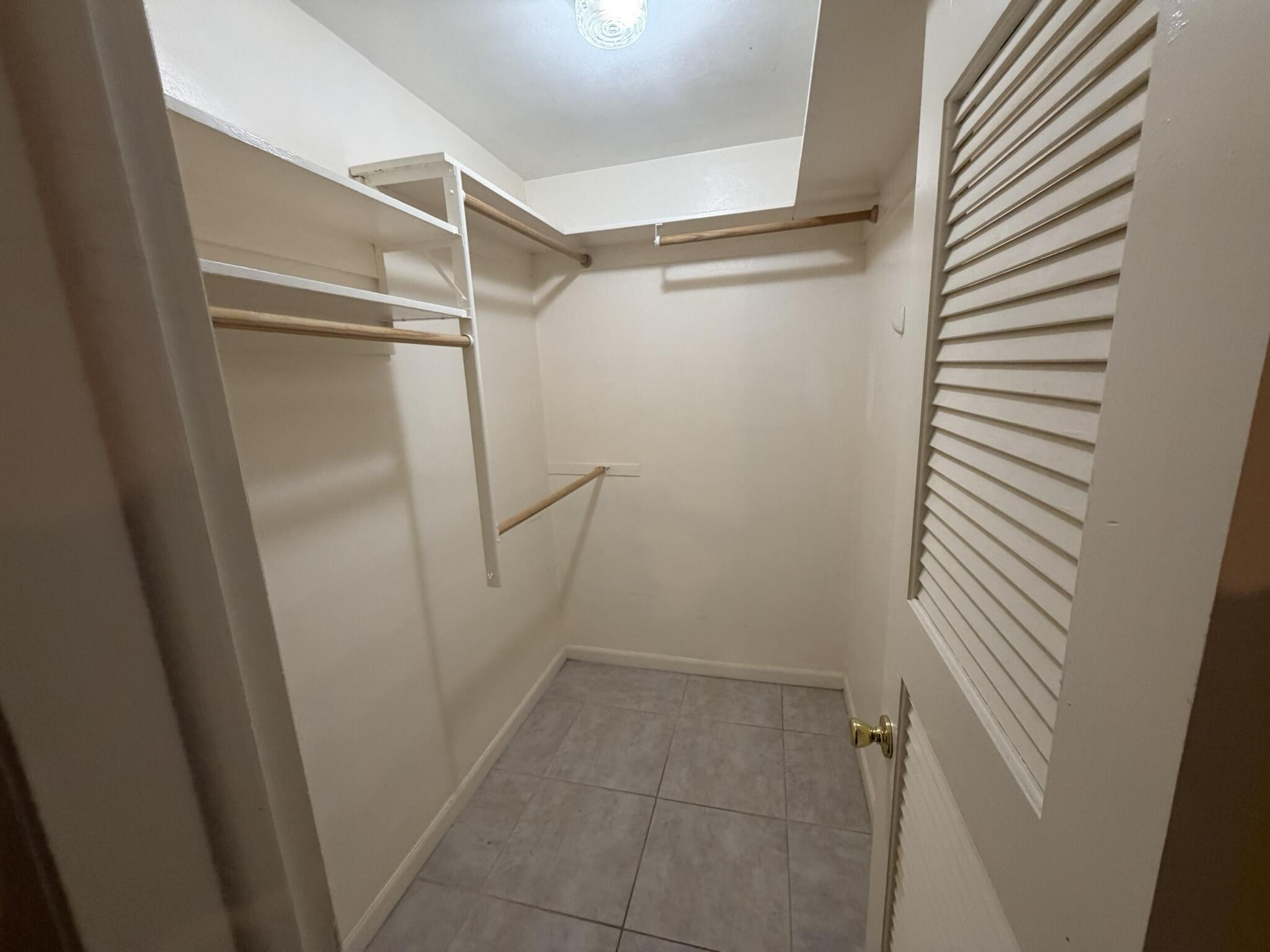 900 Tallwood Avenue 107 Property Photo 11