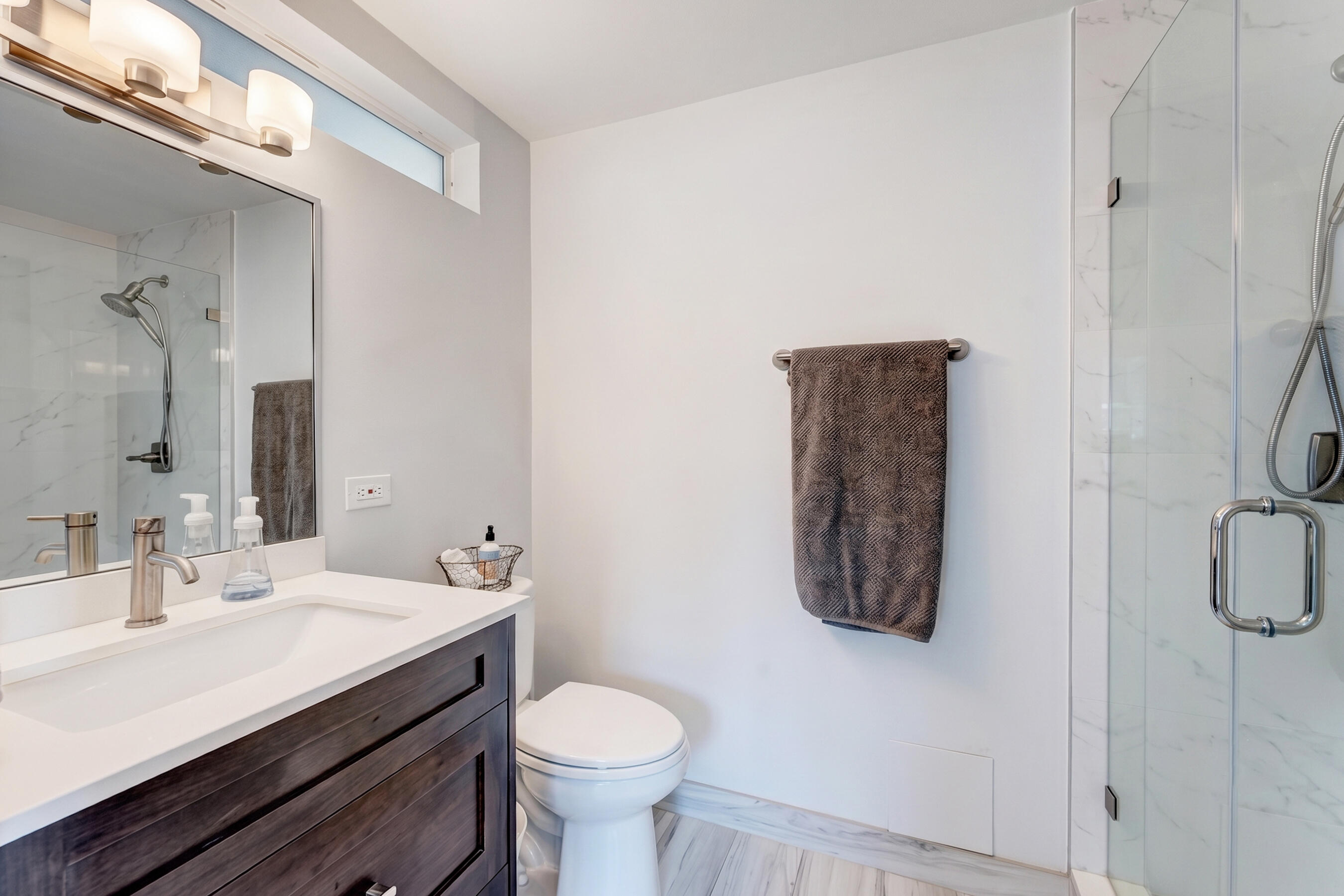 1203 Hillsboro Mile P2 Property Photo 18