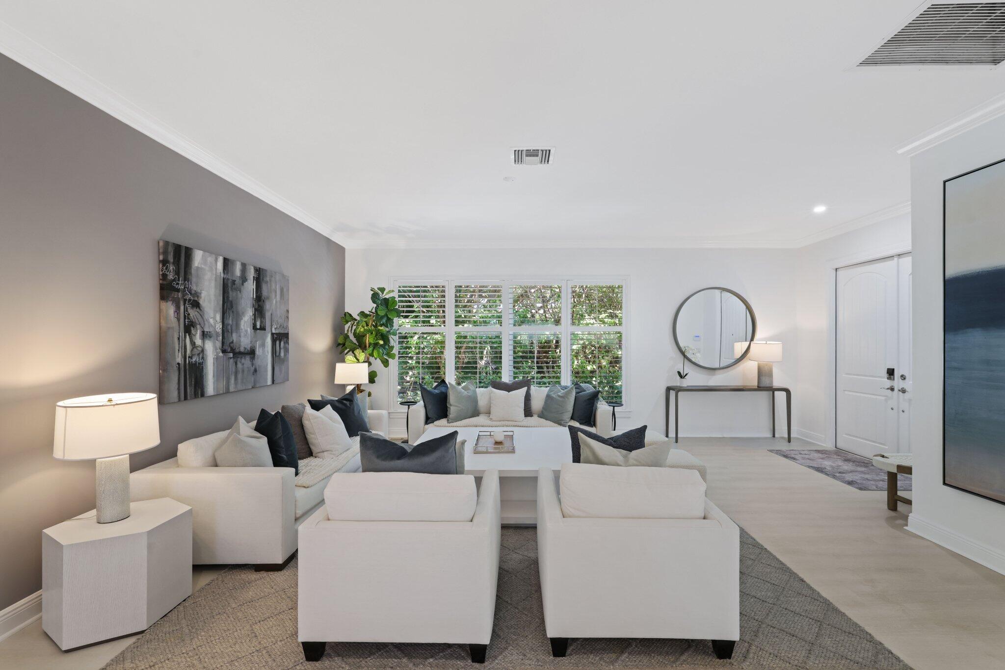391 E Boca Raton Road Property Photo 10