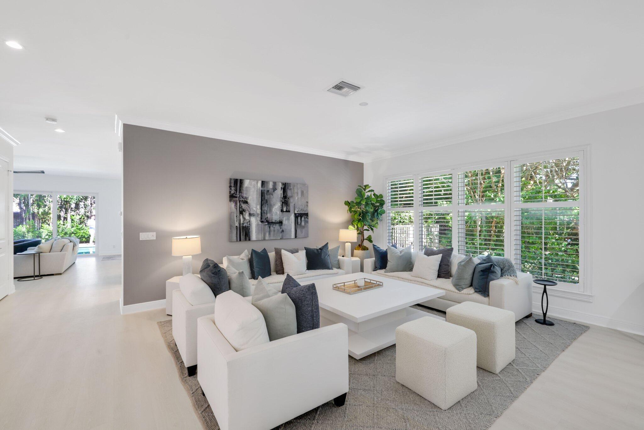 391 E Boca Raton Road Property Photo 11