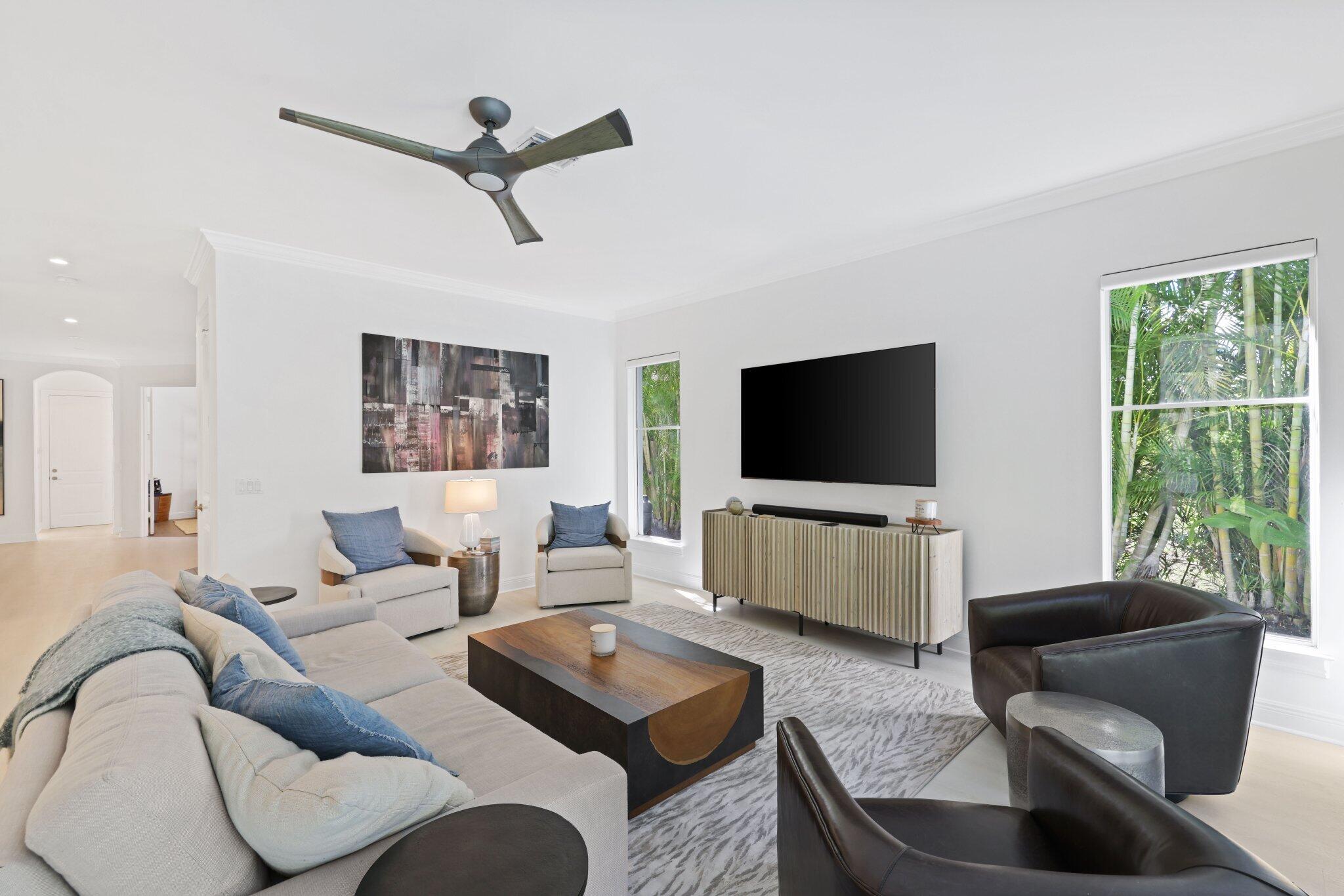 391 E Boca Raton Road Property Photo 19