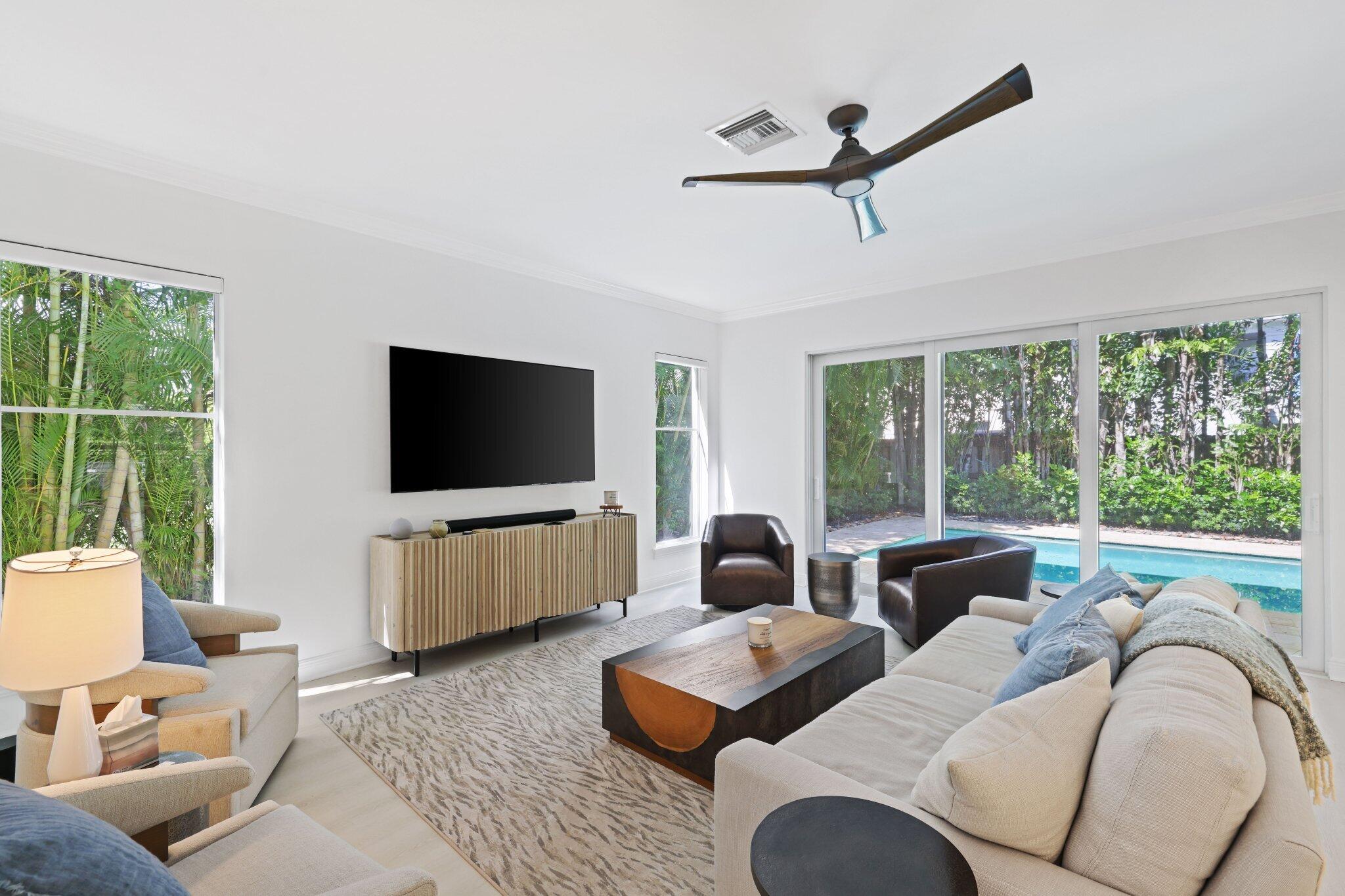 391 E Boca Raton Road Property Photo 21