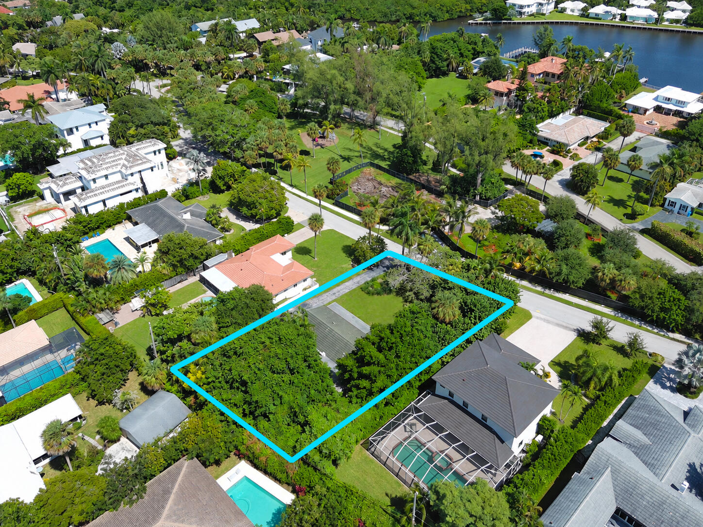 417 Se Atlantic Drive Property Photo 8