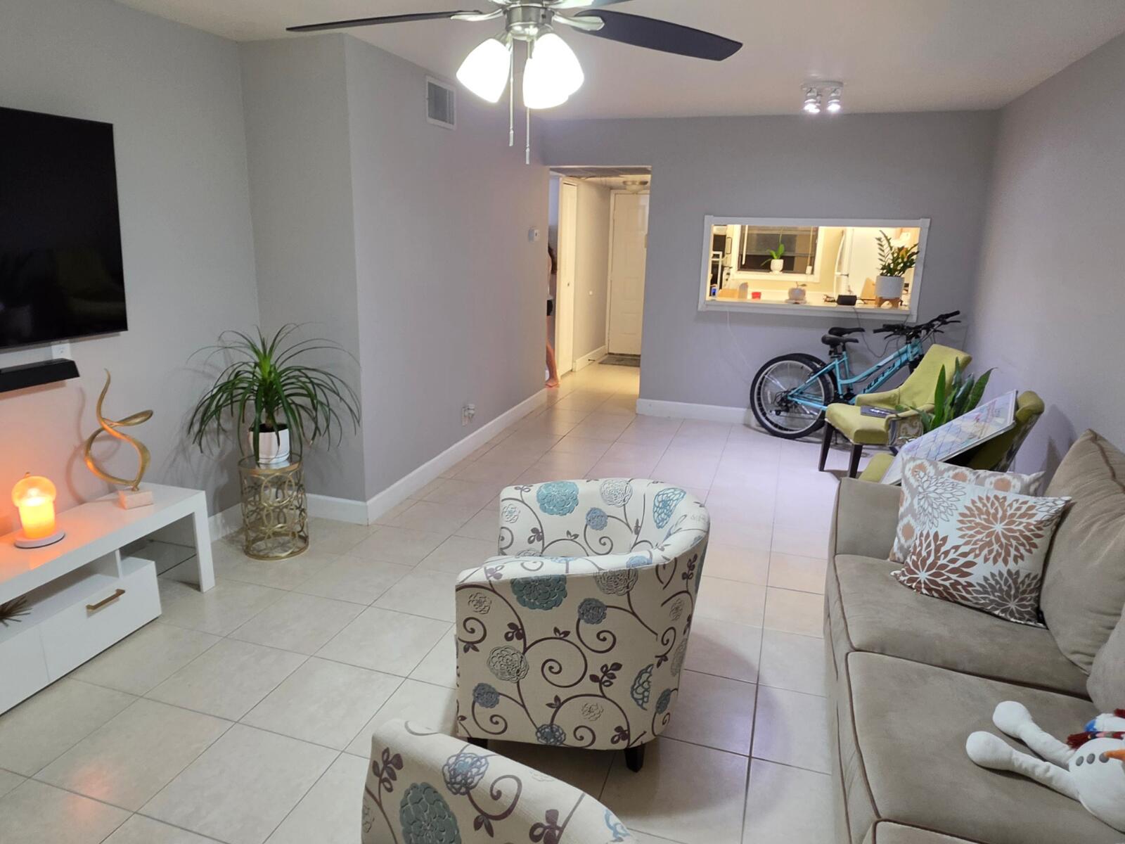 7101 Golf Colony Court 104 Property Photo 3