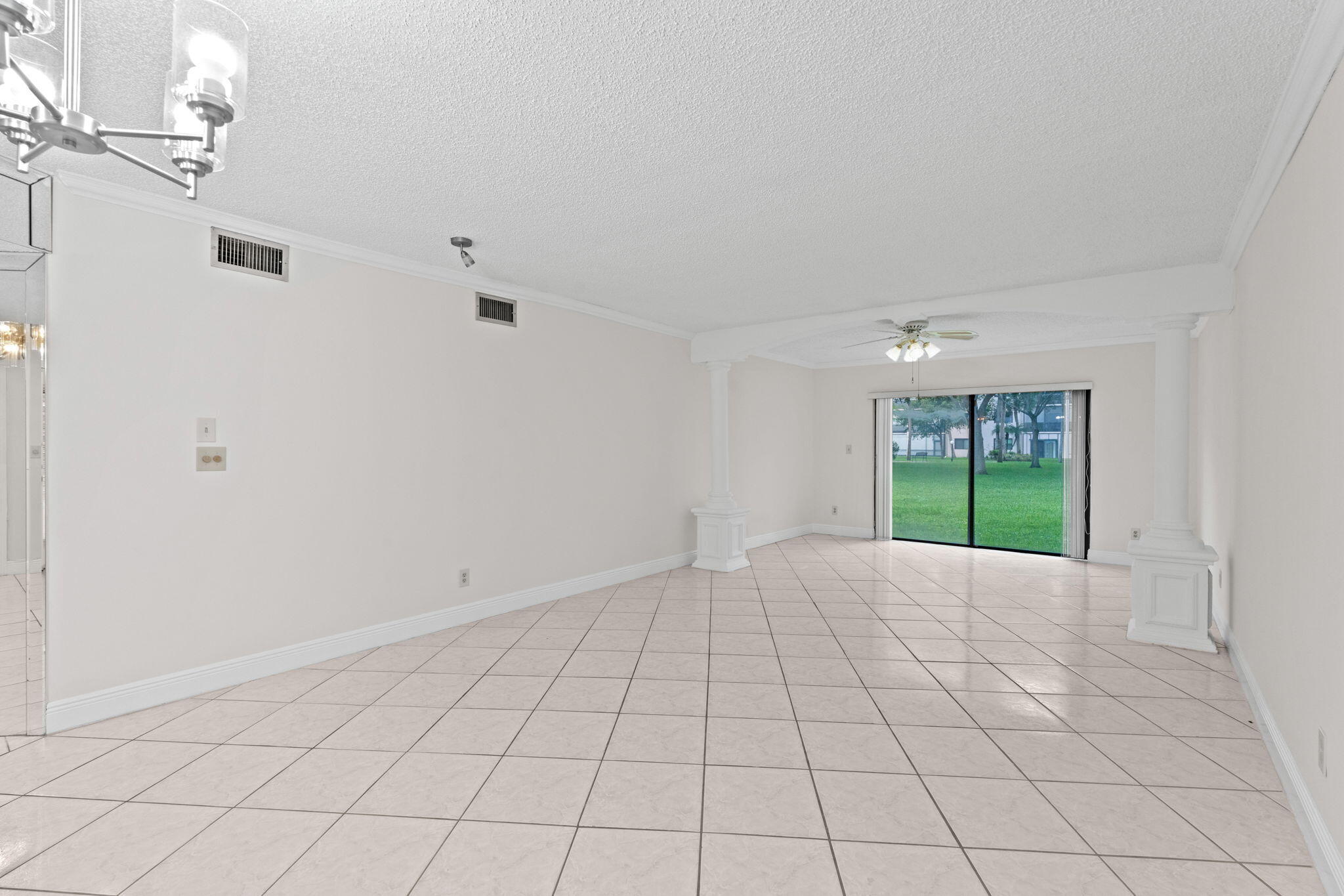 6085 N Sabal Palm Boulevard 107 Property Photo 9
