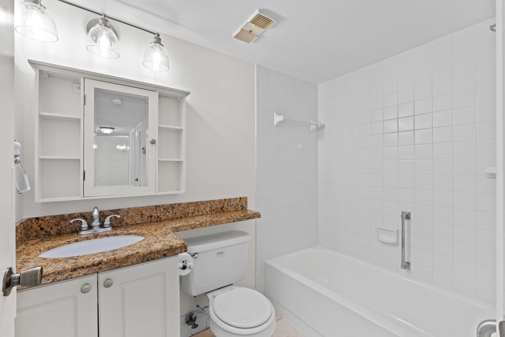 6085 N Sabal Palm Boulevard 107 Property Photo 17