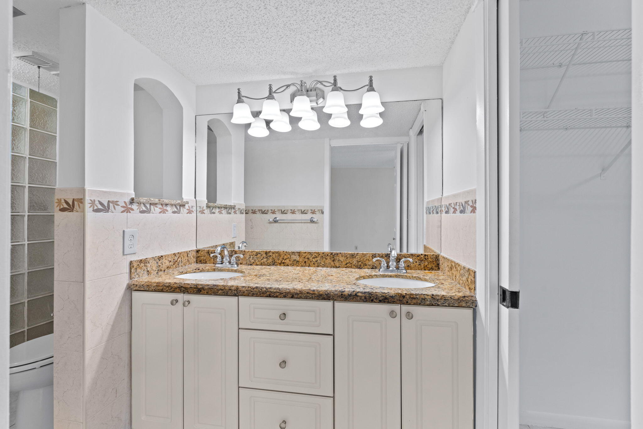 6085 N Sabal Palm Boulevard 107 Property Photo 22