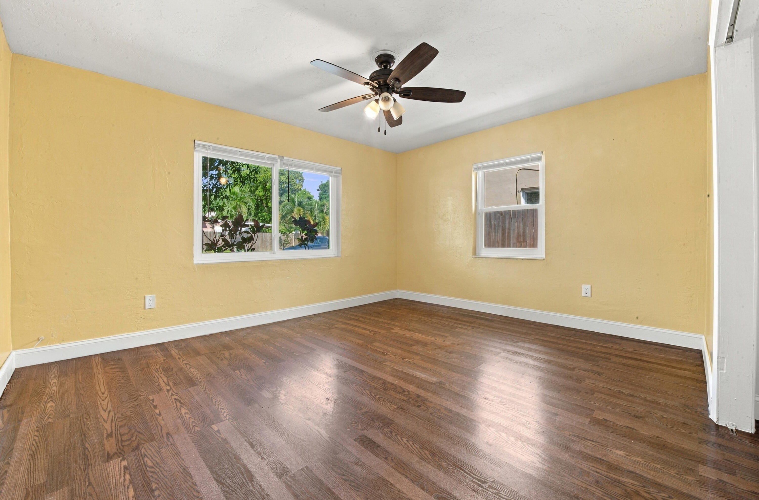 6824 Sw 5th Street Property Photo 17