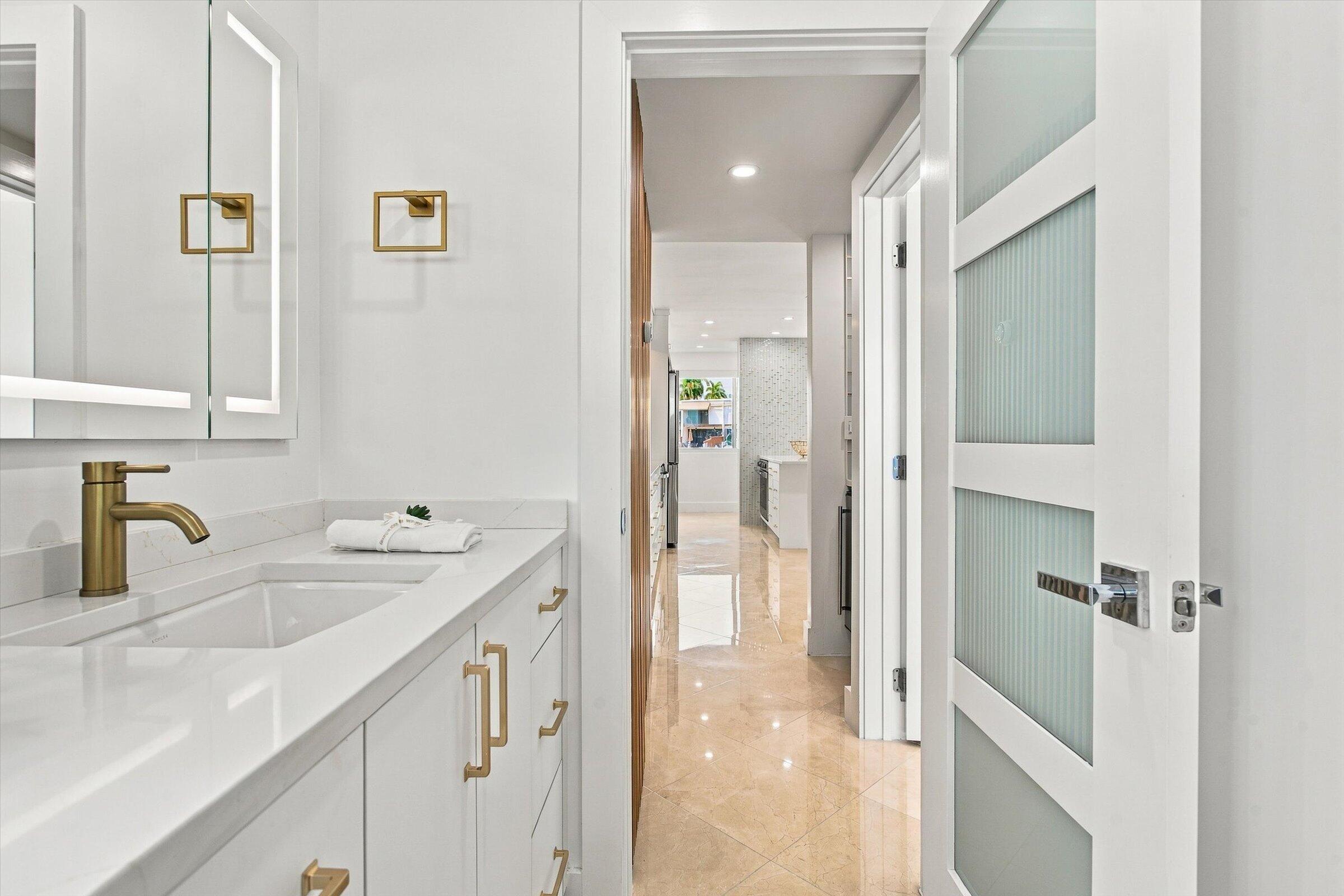 180 Isle Of Venice Drive 102 Property Photo 19