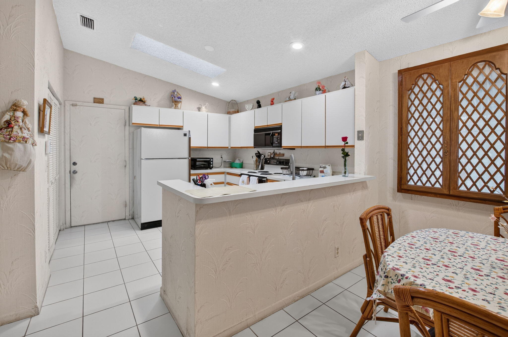 4831 Yardarm Lane Property Photo 22