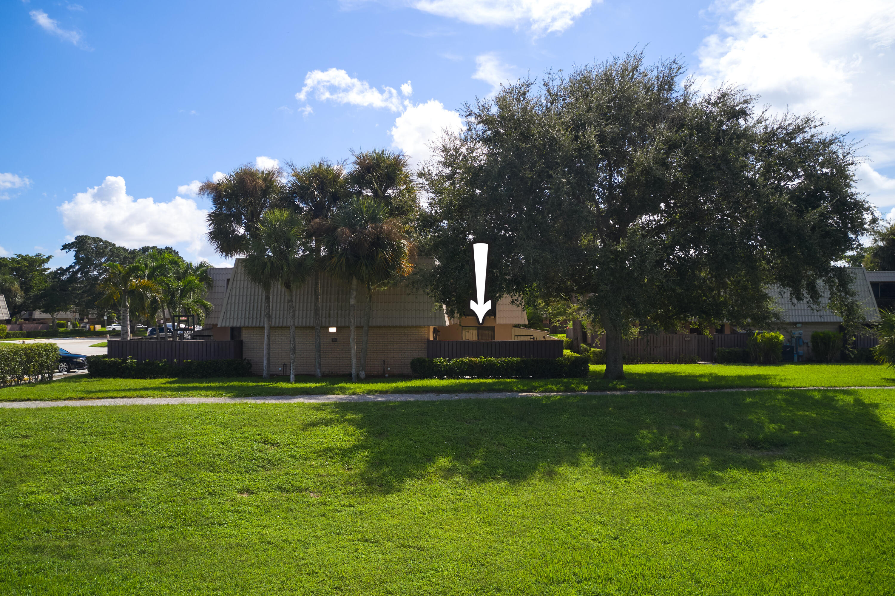6209 62nd Way Property Photo 3