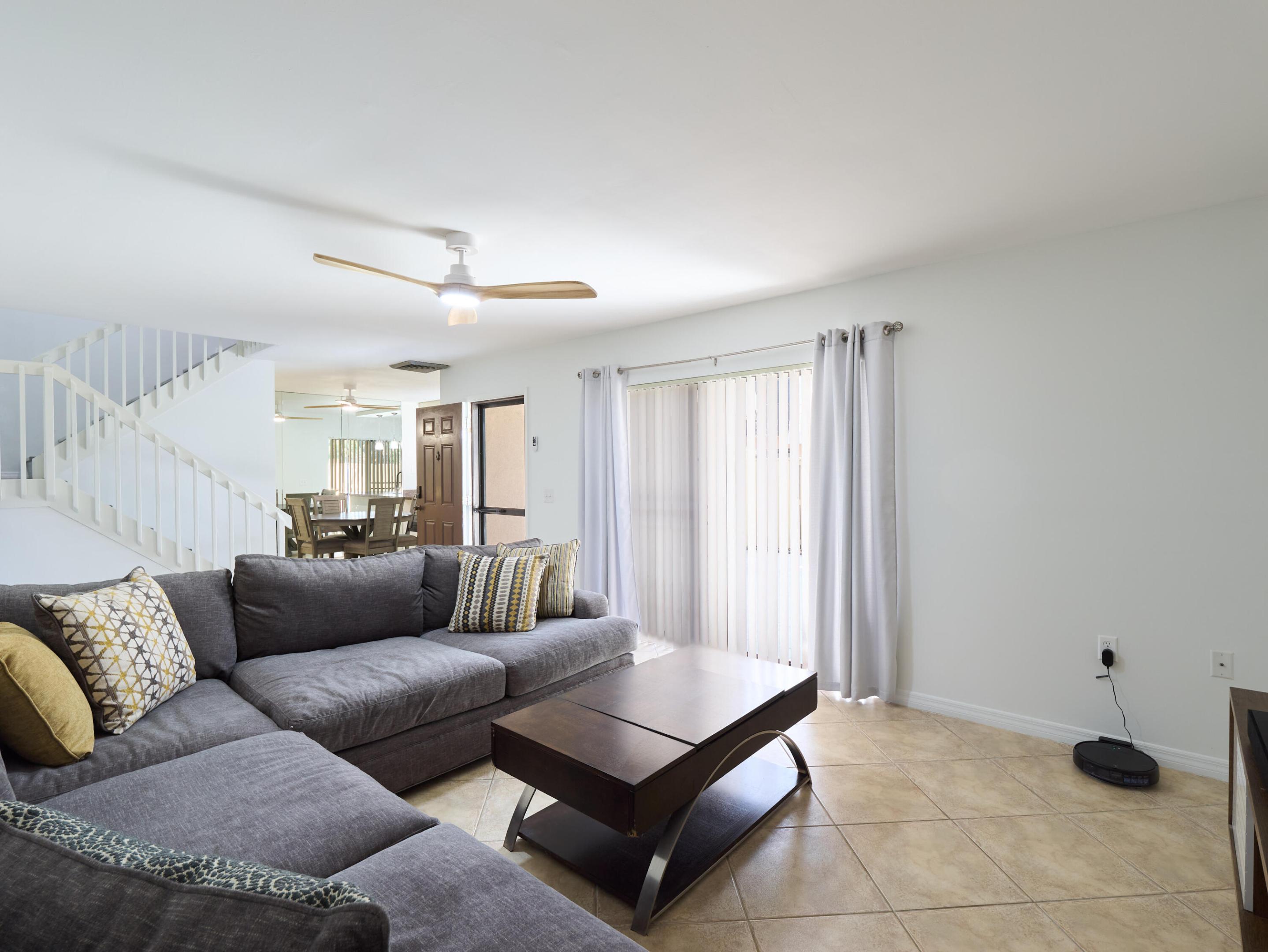 6209 62nd Way Property Photo 9