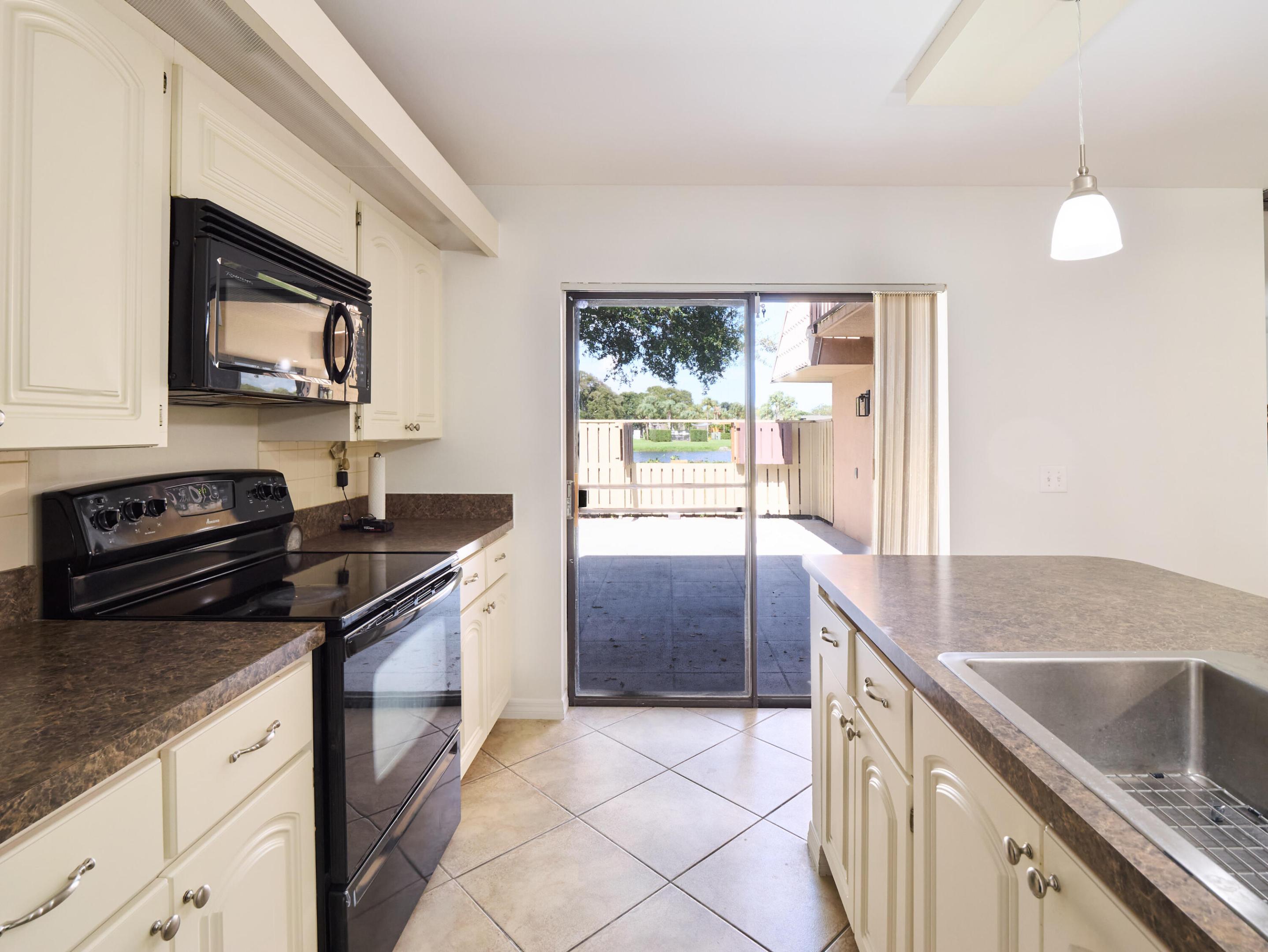 6209 62nd Way Property Photo 15