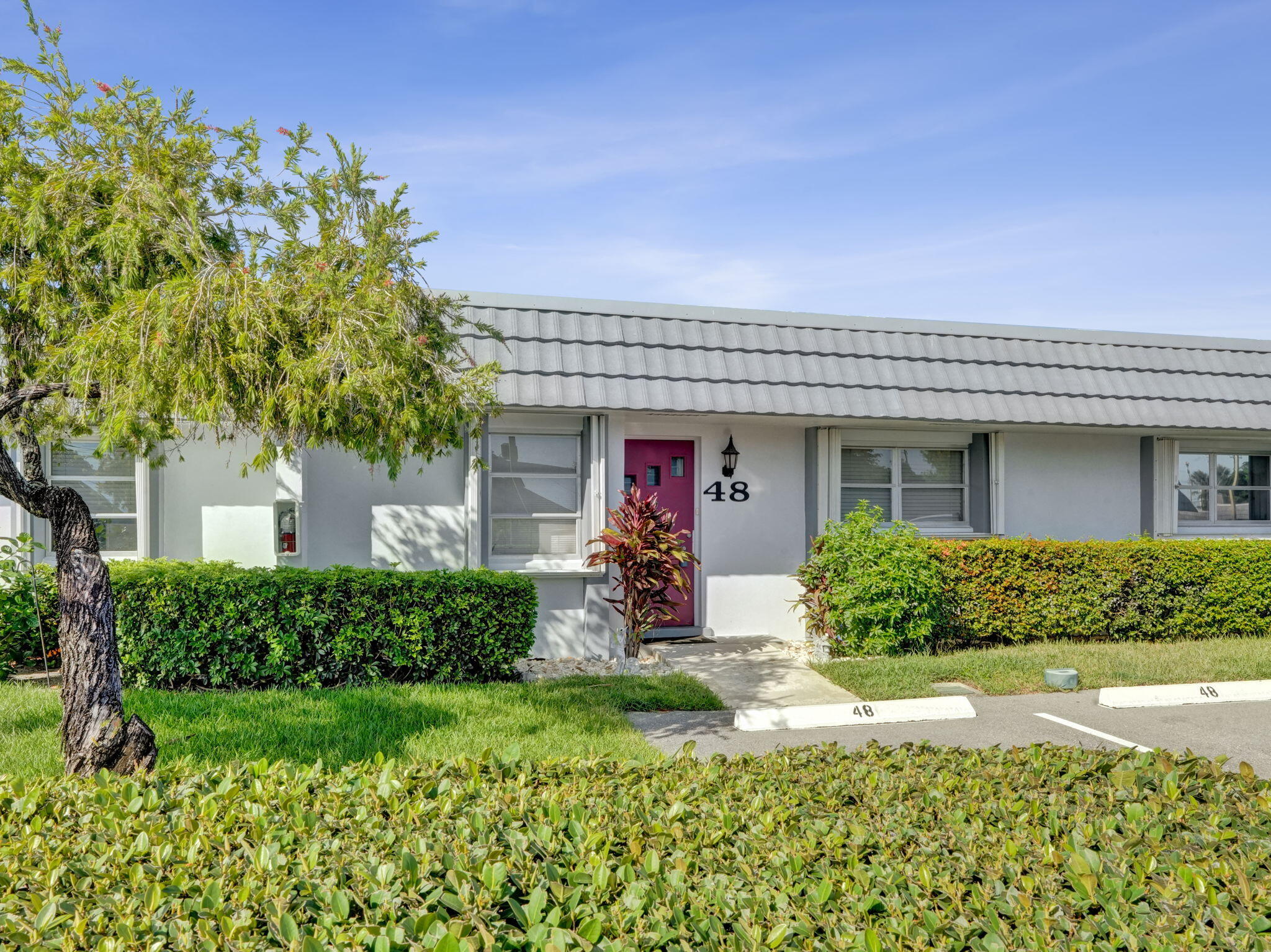 2886 Fernley Drive E 48 Property Photo 5