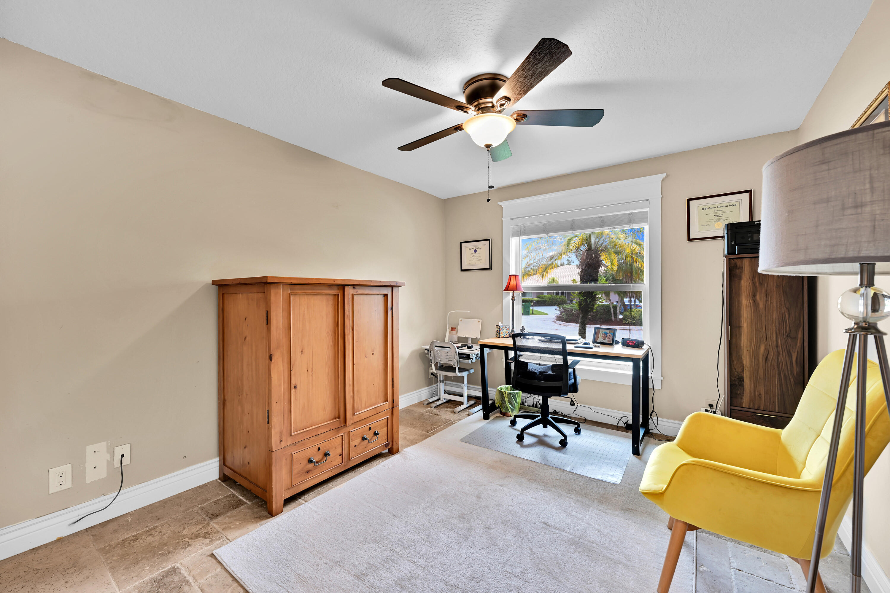 2100 Oakmont Terrace Property Photo 43