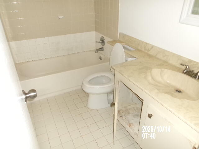 7770 Tahiti Lane 208 Property Photo 9
