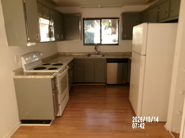 7770 Tahiti Lane 208 Property Photo 11
