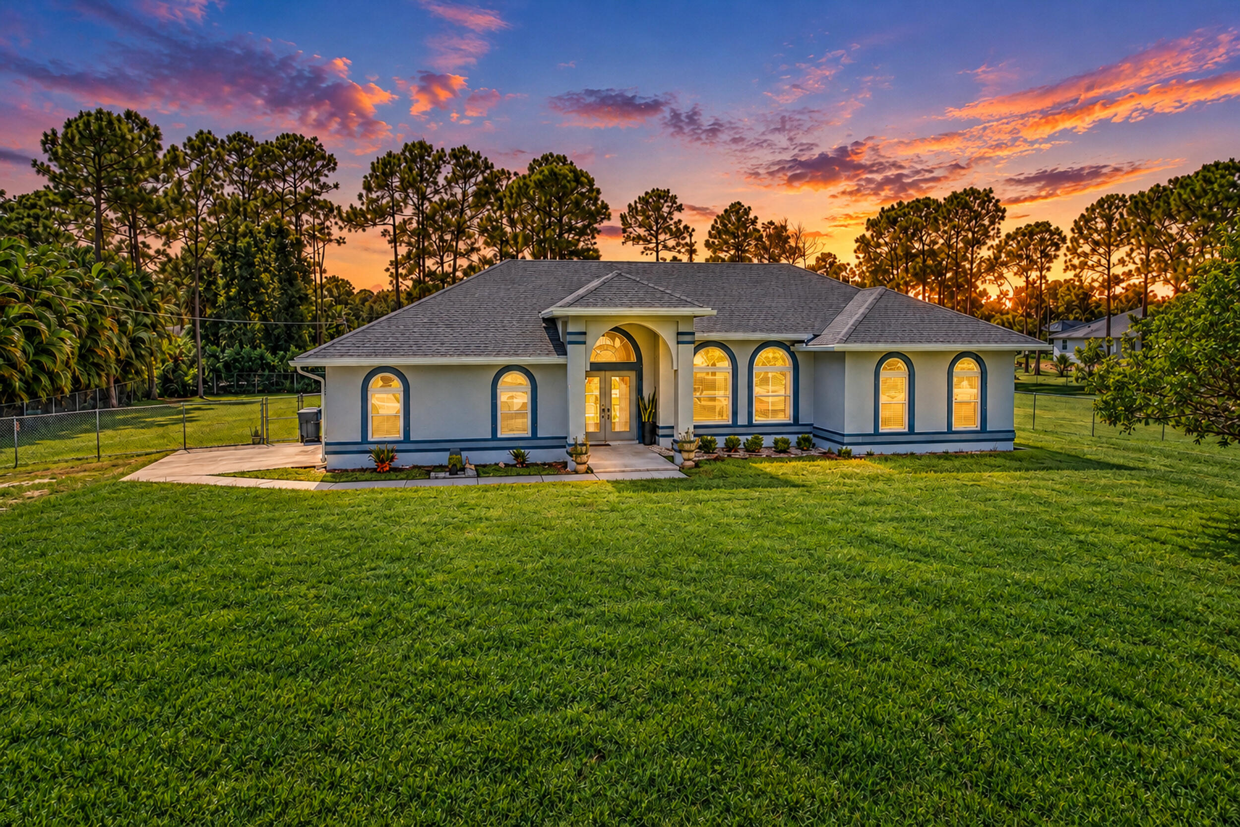 17226 79th Court N Property Photo 1