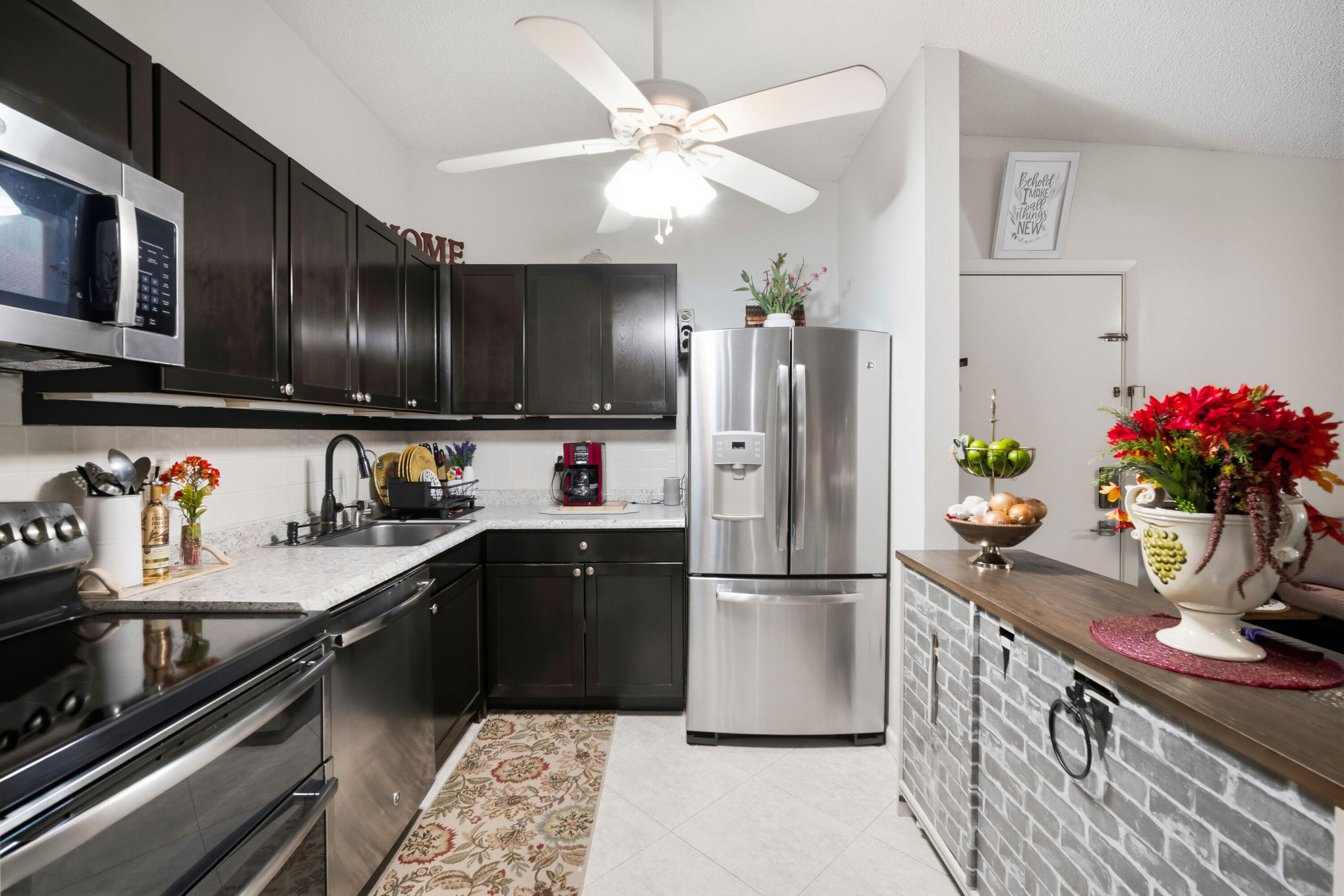 9965 N BELFORT Circle 209 Property Photo 1