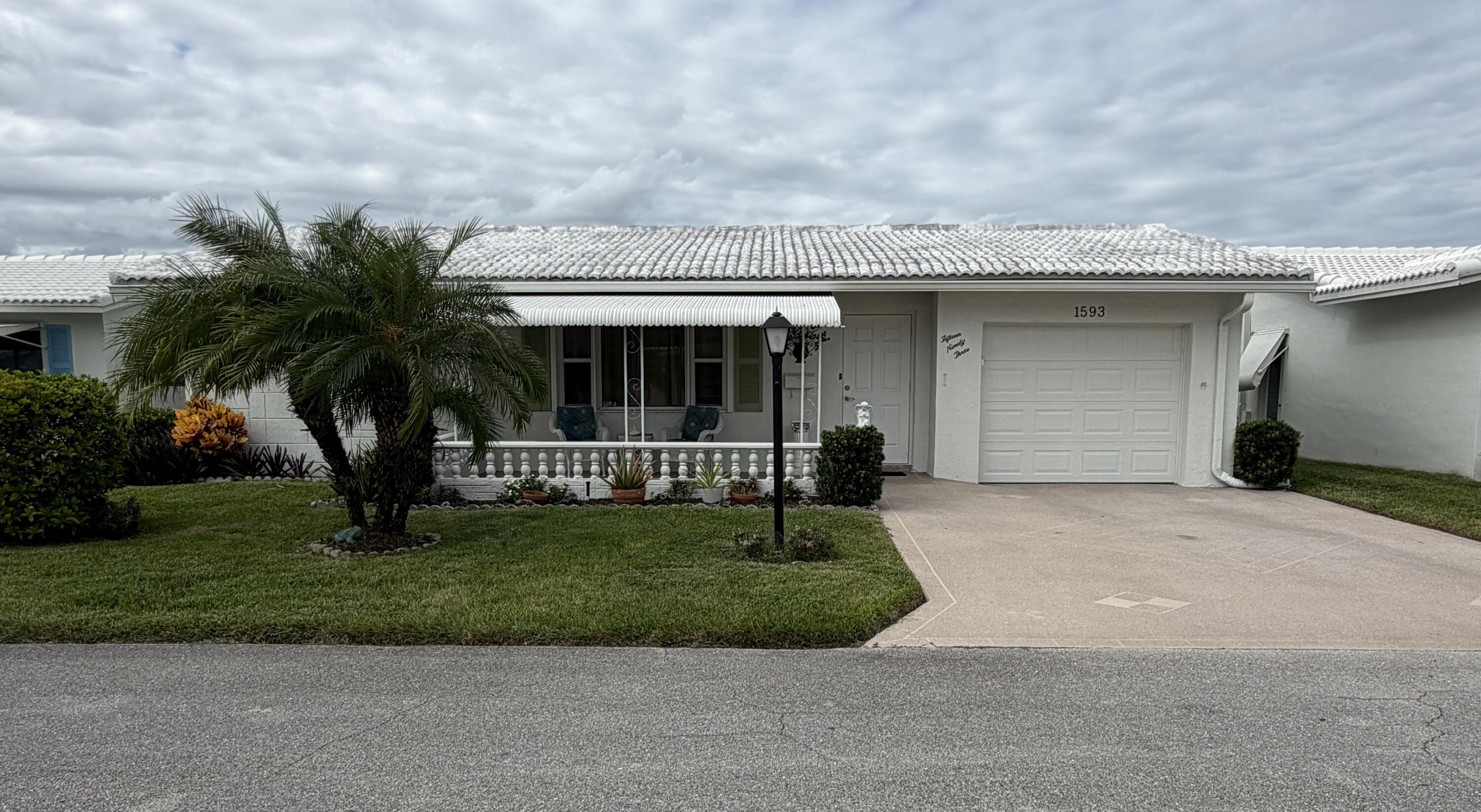 1593 Sw 14th Avenue Property Photo 1