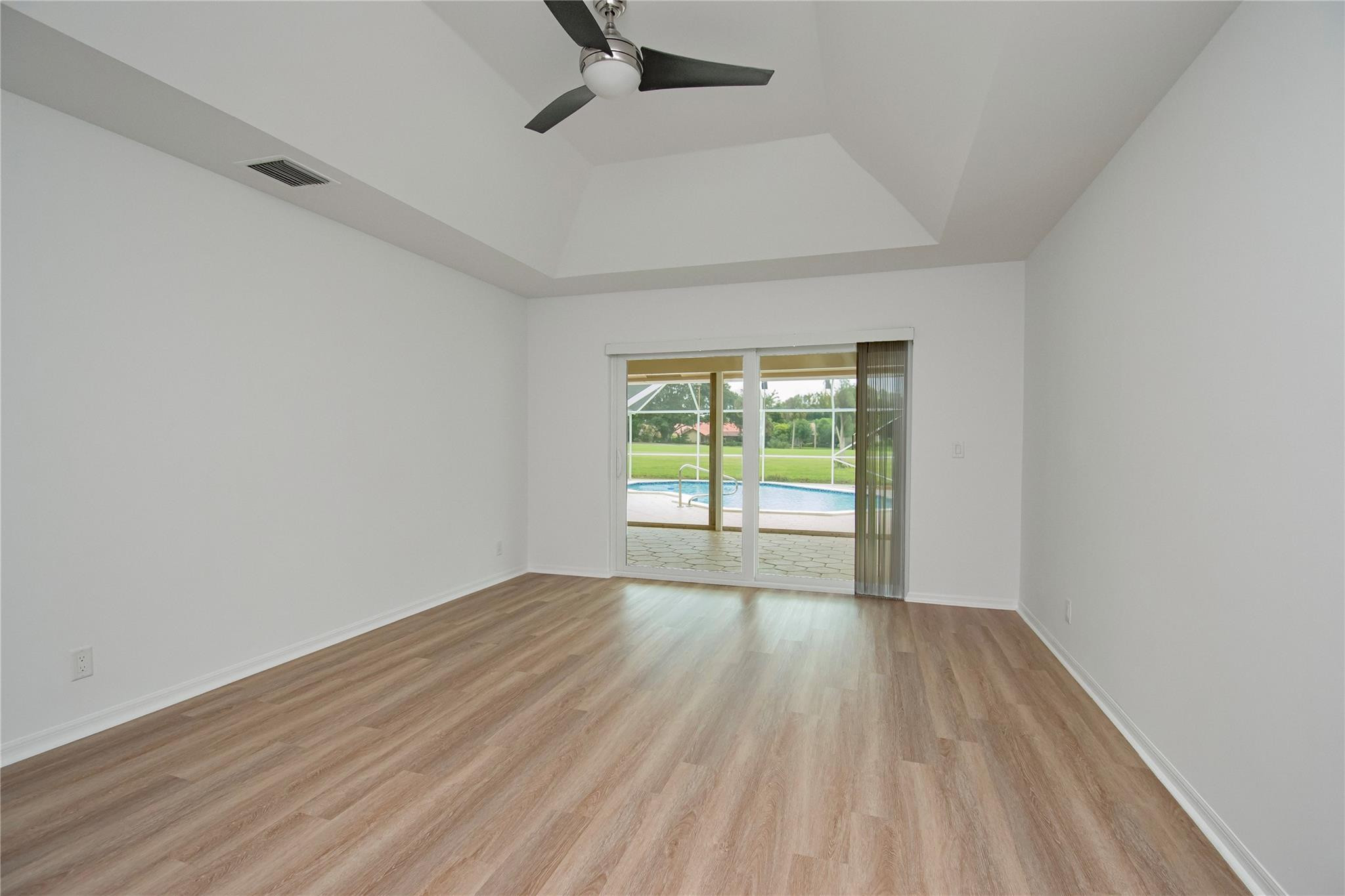 10400 Milburn Lane Property Photo 31