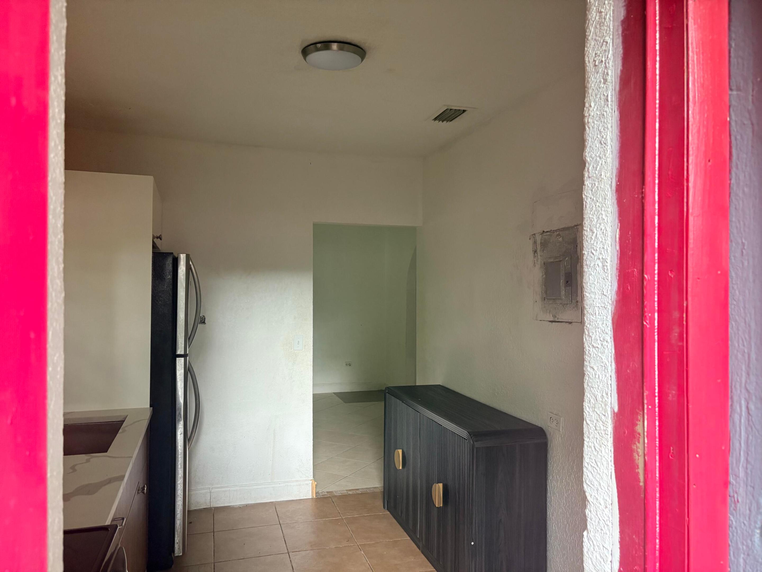80 Ne 68th Street Property Photo 14