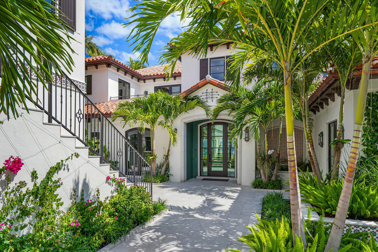 1535 N Ocean Boulevard Property Photo 5