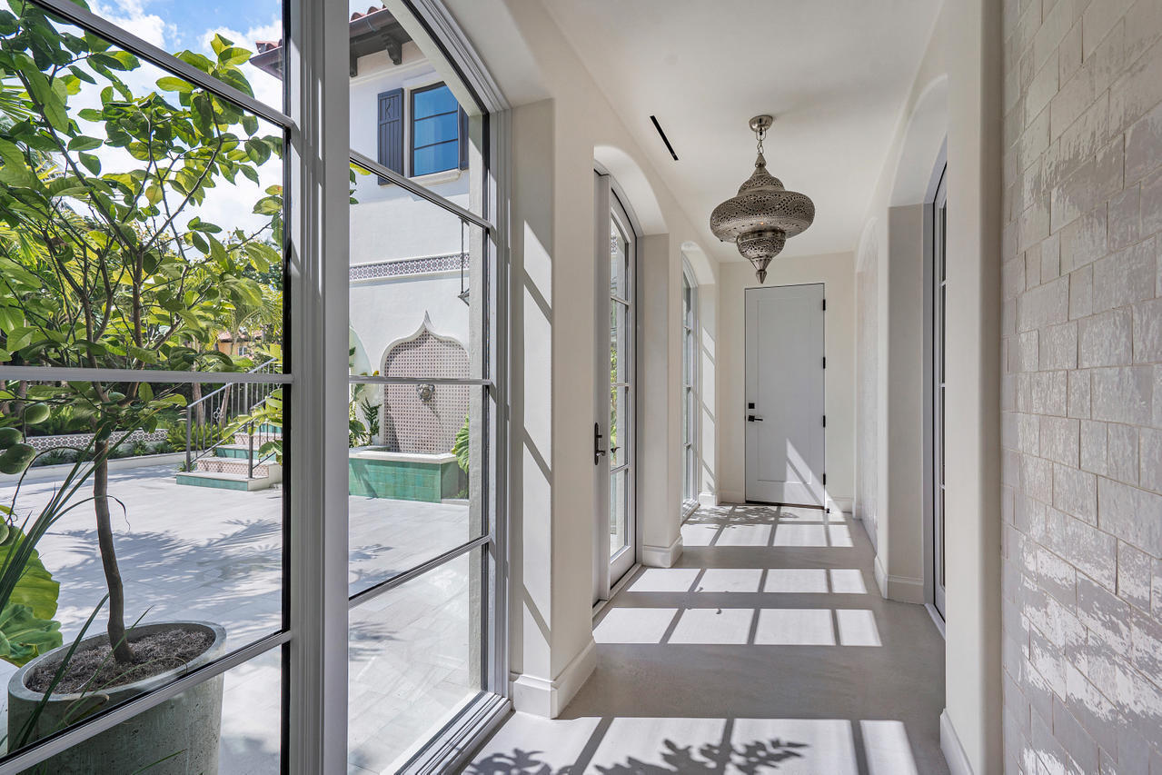 1535 N Ocean Boulevard Property Photo 34