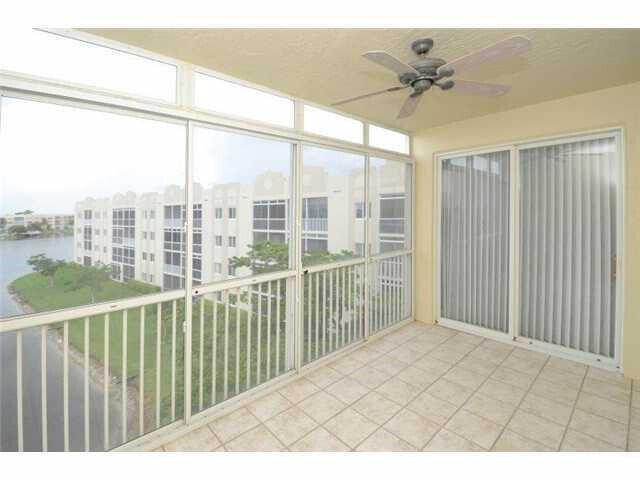 7715 Southampton Terrace 415 Property Photo 11