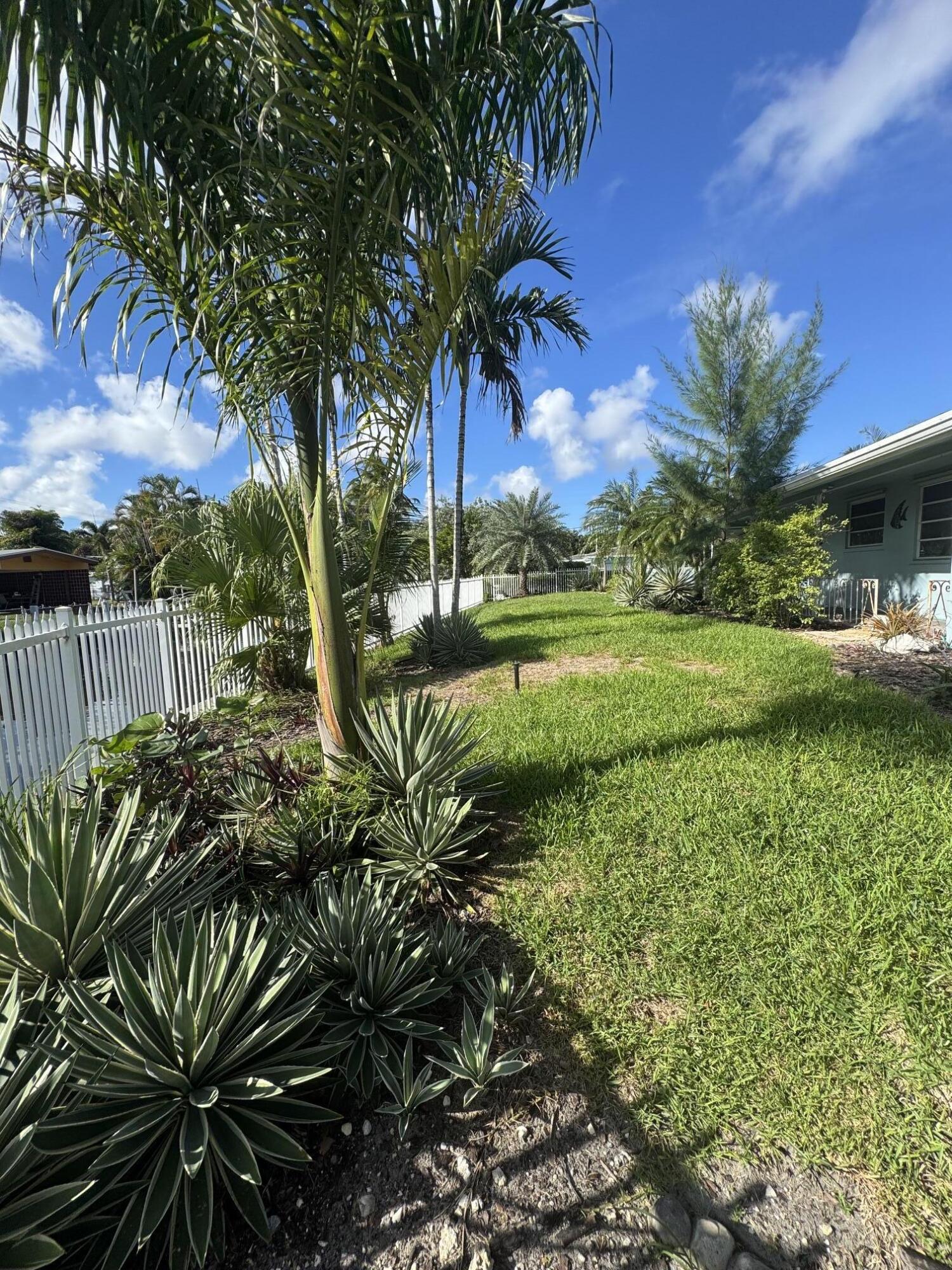 1744 W Las Olas Boulevard Property Photo 13