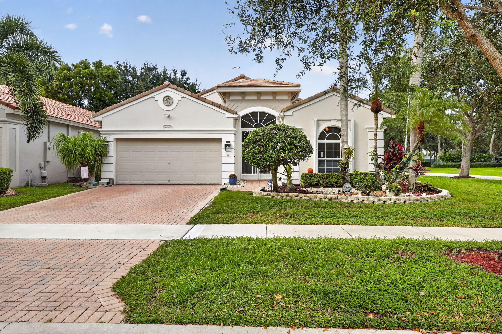 7575 New Holland Way Property Photo 1