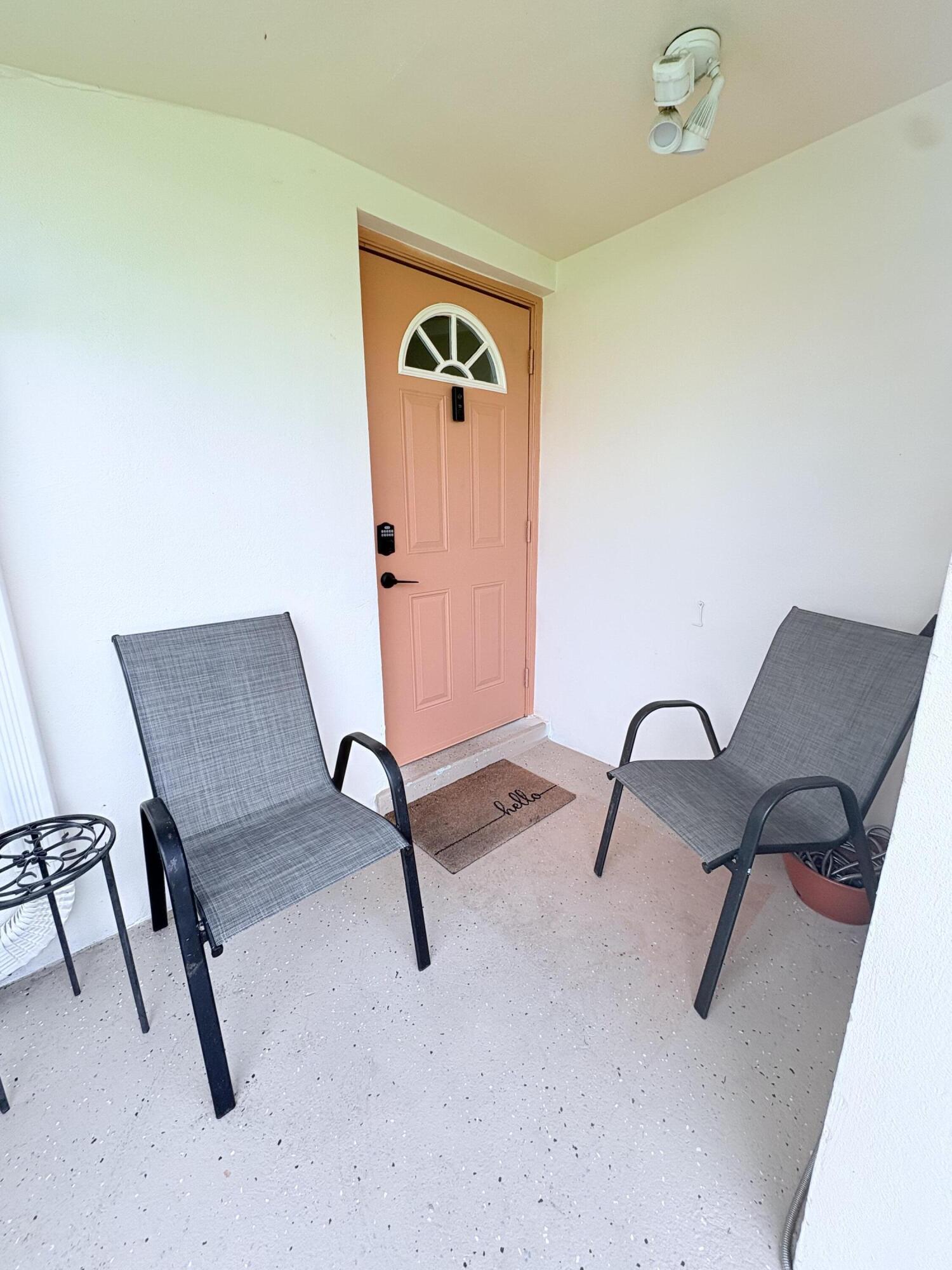 2966 Crosley Drive E D Property Photo 2