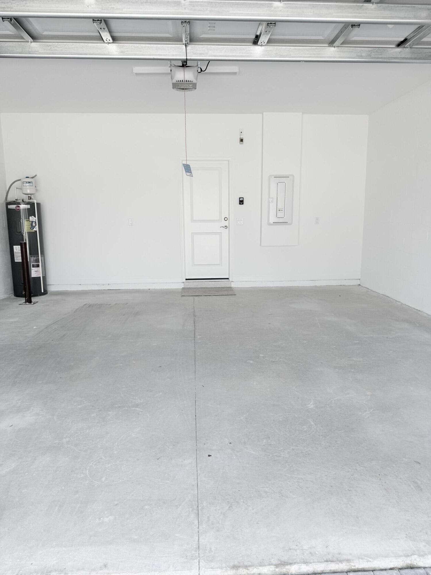 4394 S Longwood Lake Square Property Photo 10