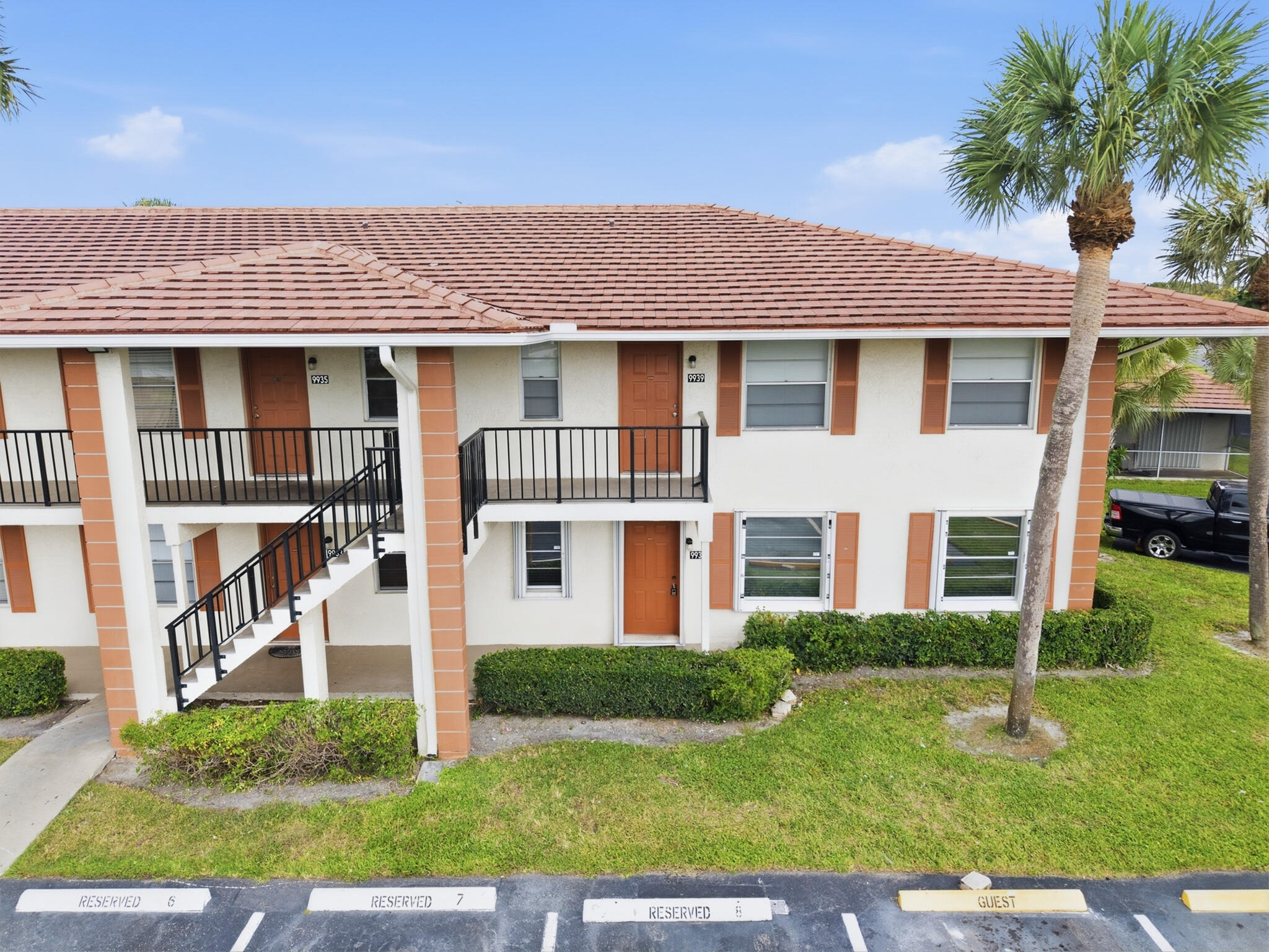 9939 Three Lakes Circle 14h Property Photo 1