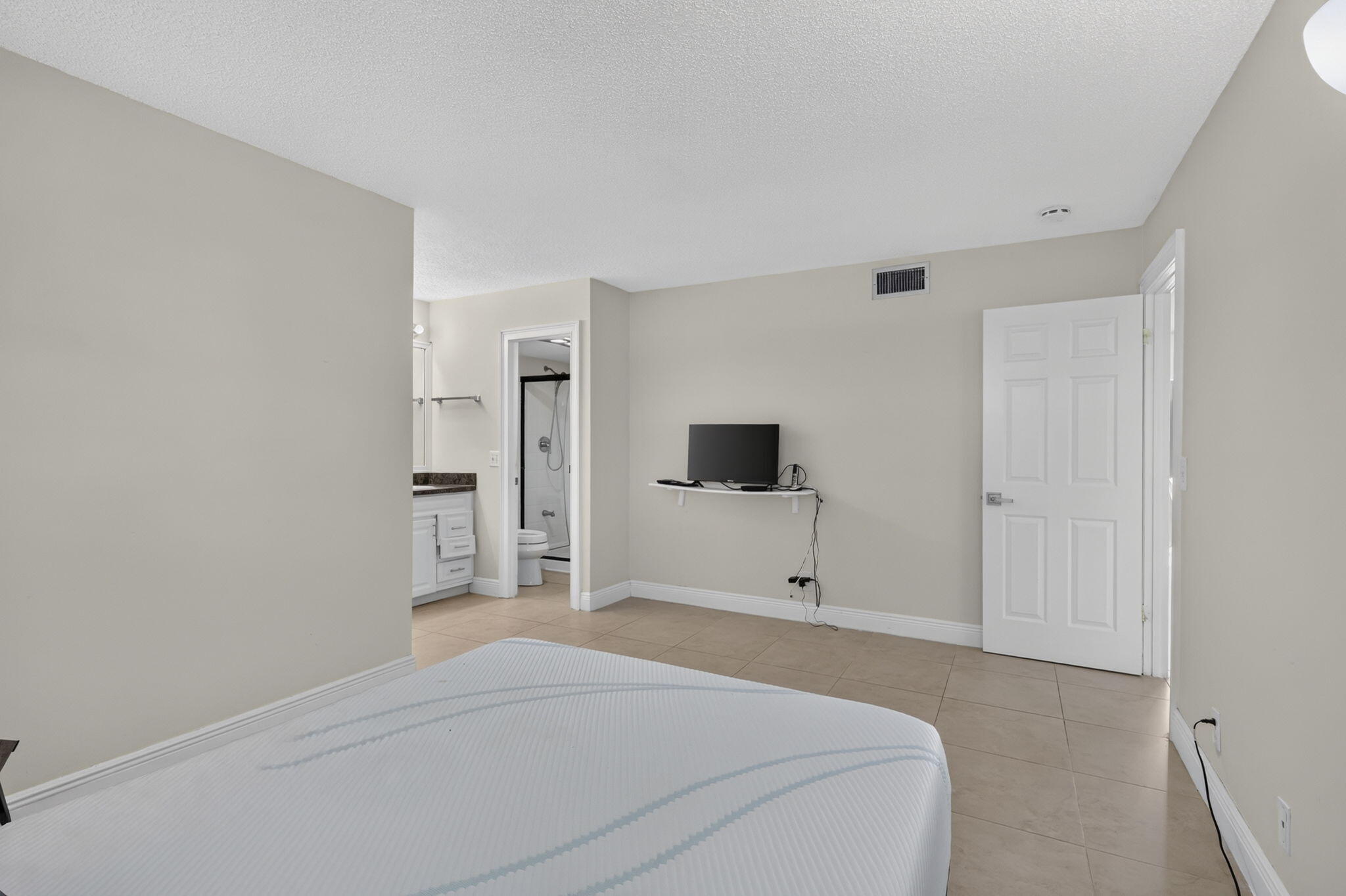 120 Lake Frances Drive Property Photo 32