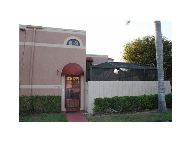 6125 Seven Springs Boulevard Property Photo 1